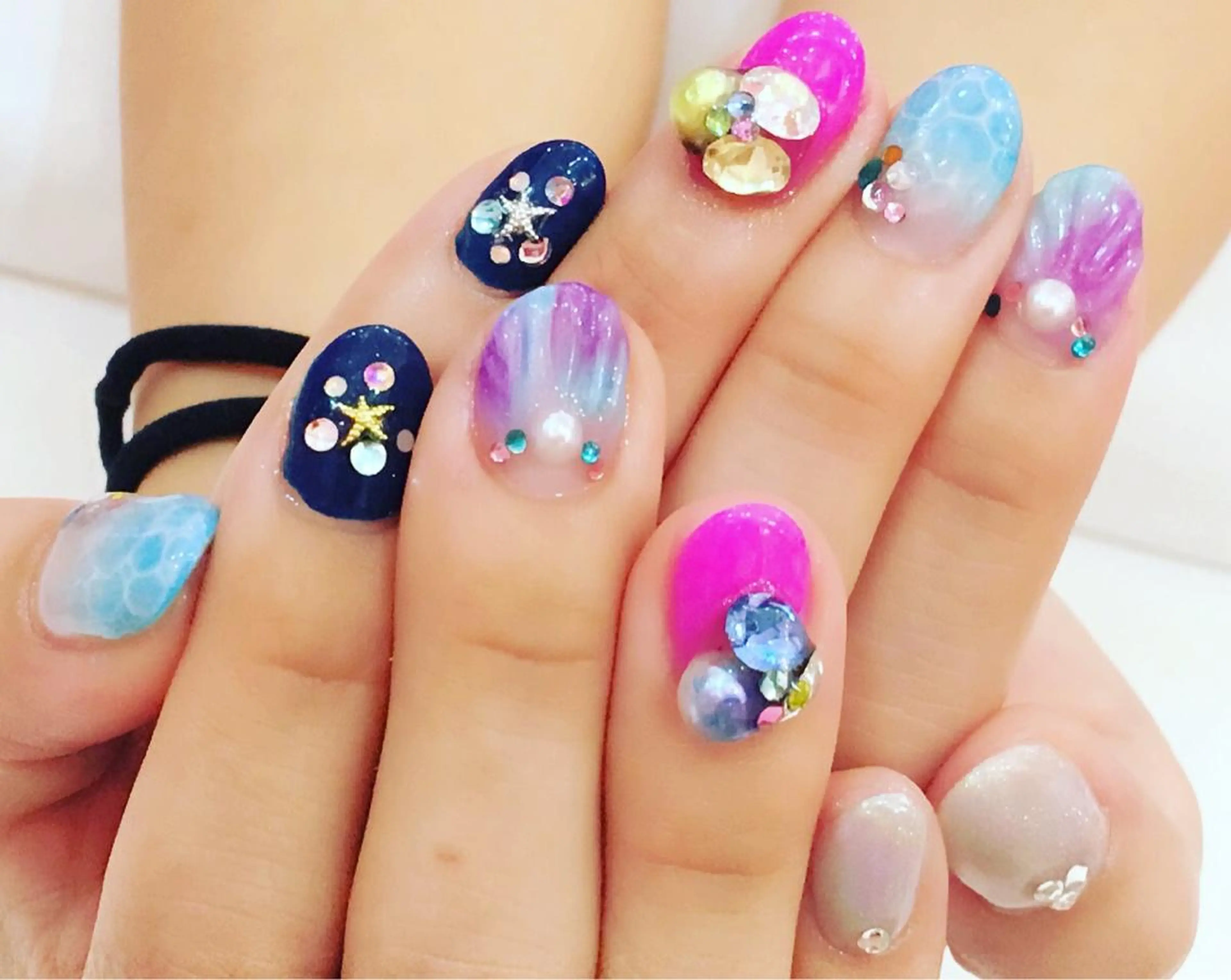 セミロング カラー パーマ ヘアアレンジ メンズ キッズ ネイル マツエク・マツパ 学生（メンズ向け） 付け放題 学生 アートネイル フットネイル NAILSGOGO shibuyaのネイルデザイン