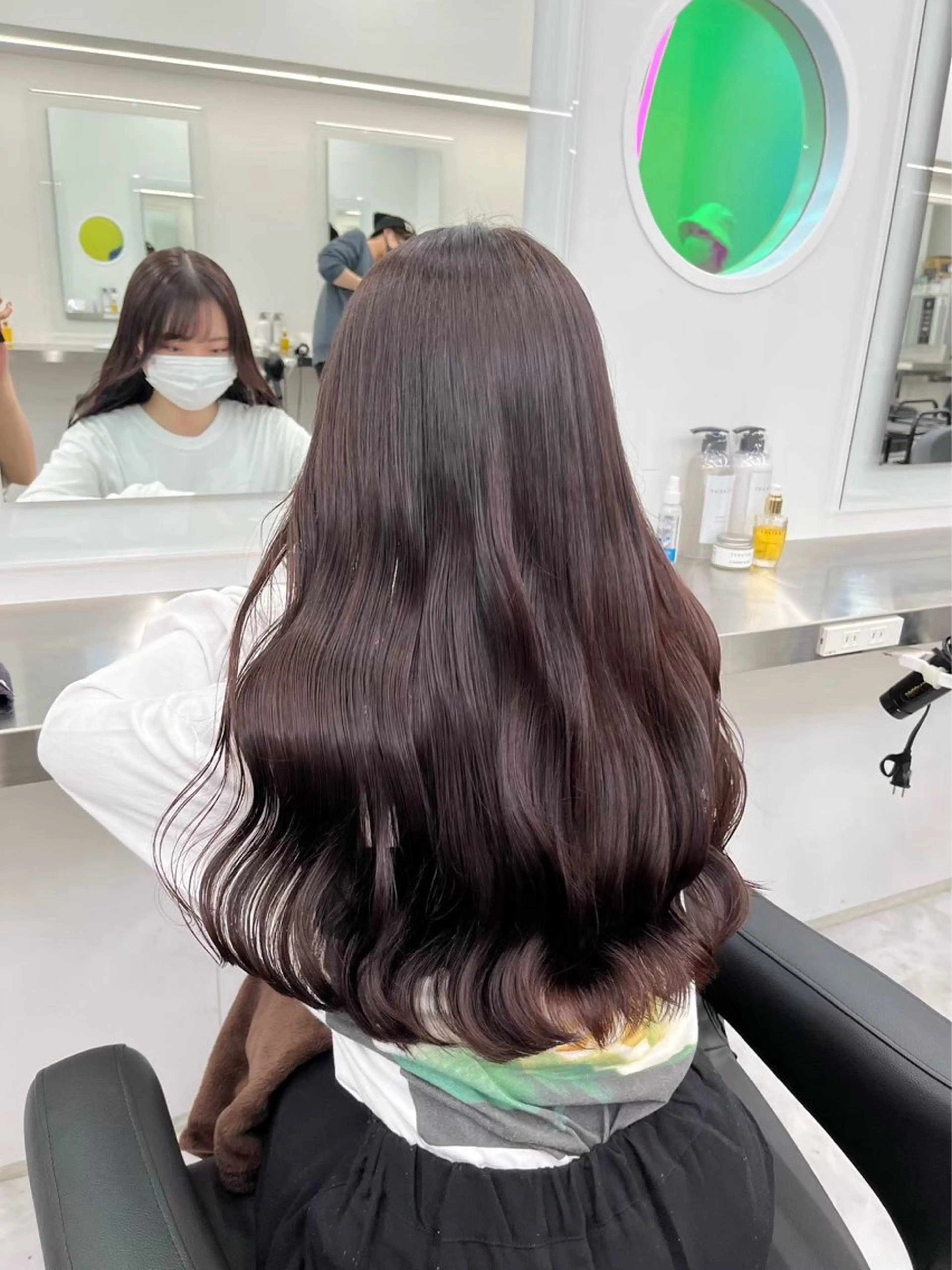 セミロング カラー ヘアアレンジ カット ヘアカラー トリートメント ヘッドスパ ヘアセット 透明感ラベンダー💗 SHOのヘアスタイル
