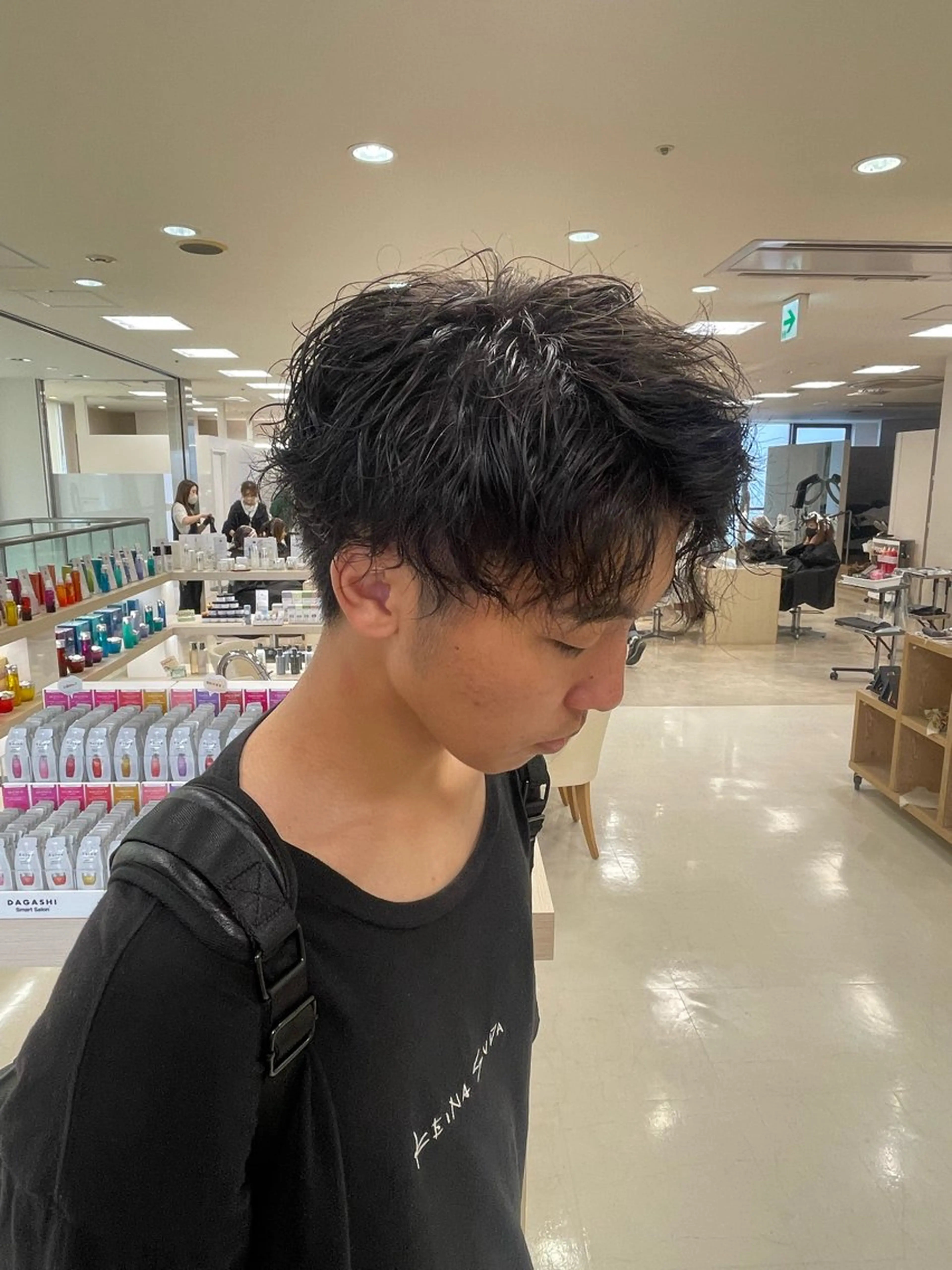 パーマ メンズ カット パーマ ヘアセット 暖色レイヤー 🥀REIRIのヘアスタイル