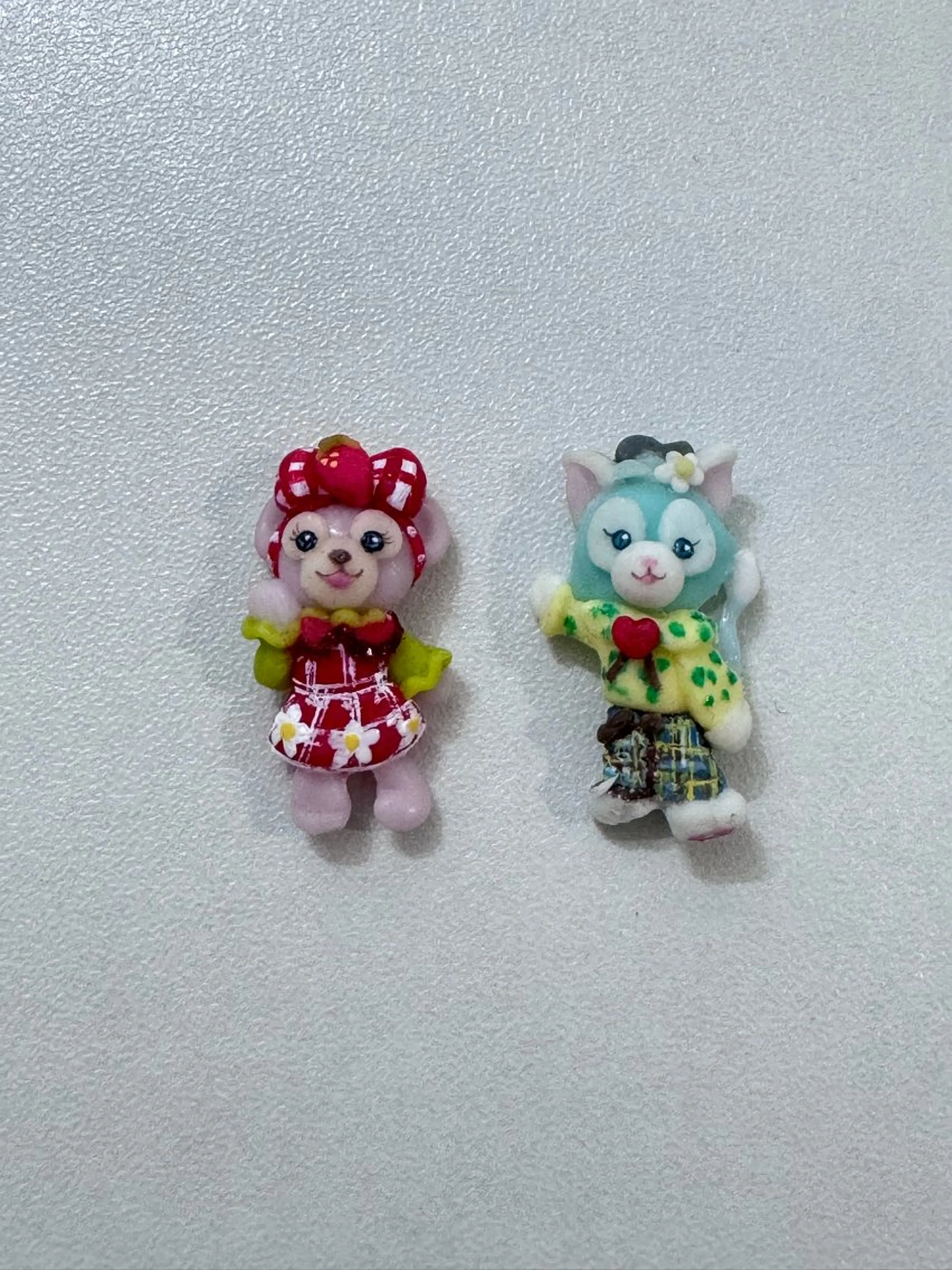 【minimo限定💖】推し活ネイル応援モデル💘（ワンカラー＋手作りキャラクターパーツ2つ）の写真