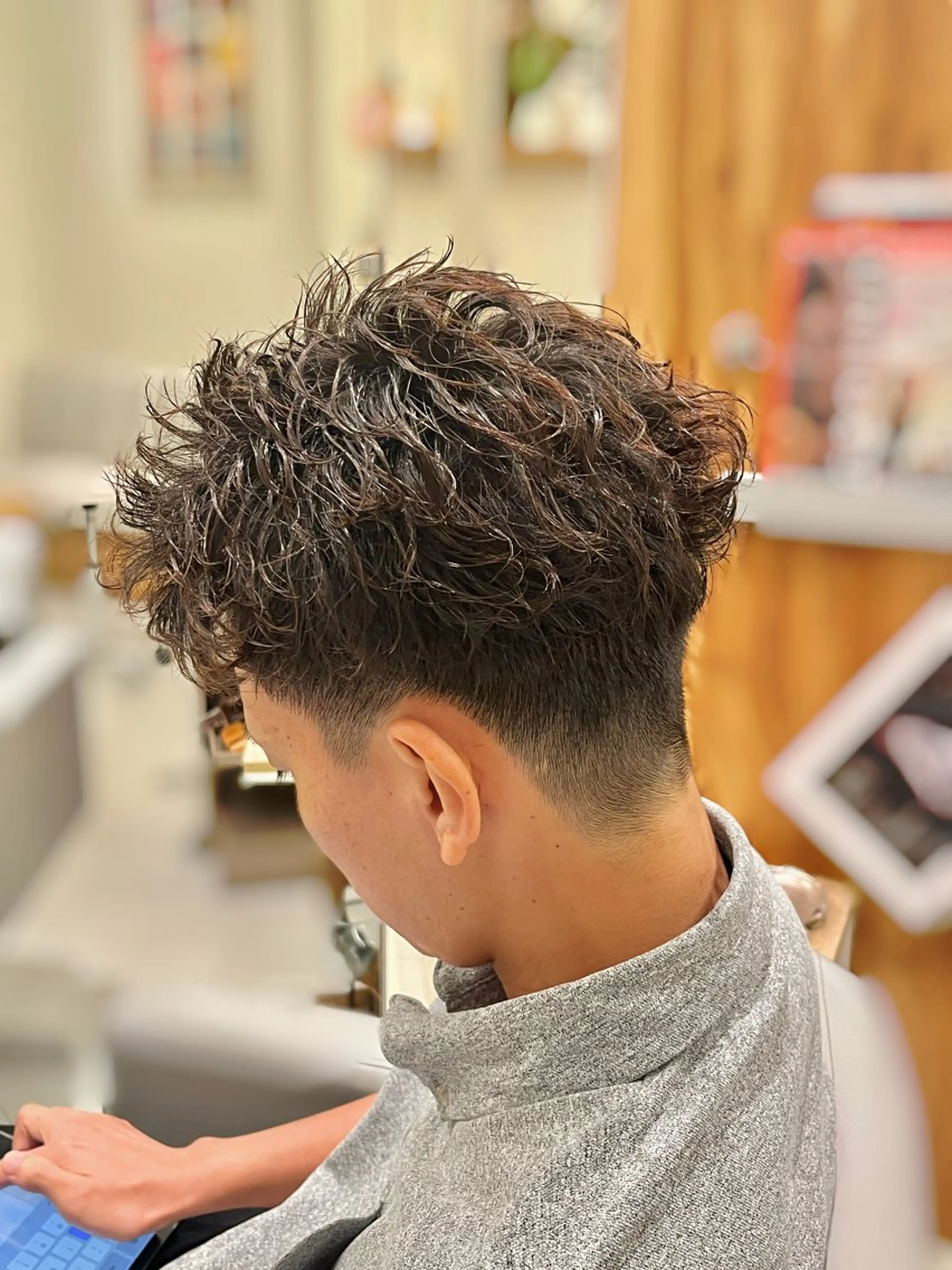 パーマ メンズ メンズパーマ カット パーマ 髪質改善/縮毛矯正 艶髪🔥高杉のヘアスタイル