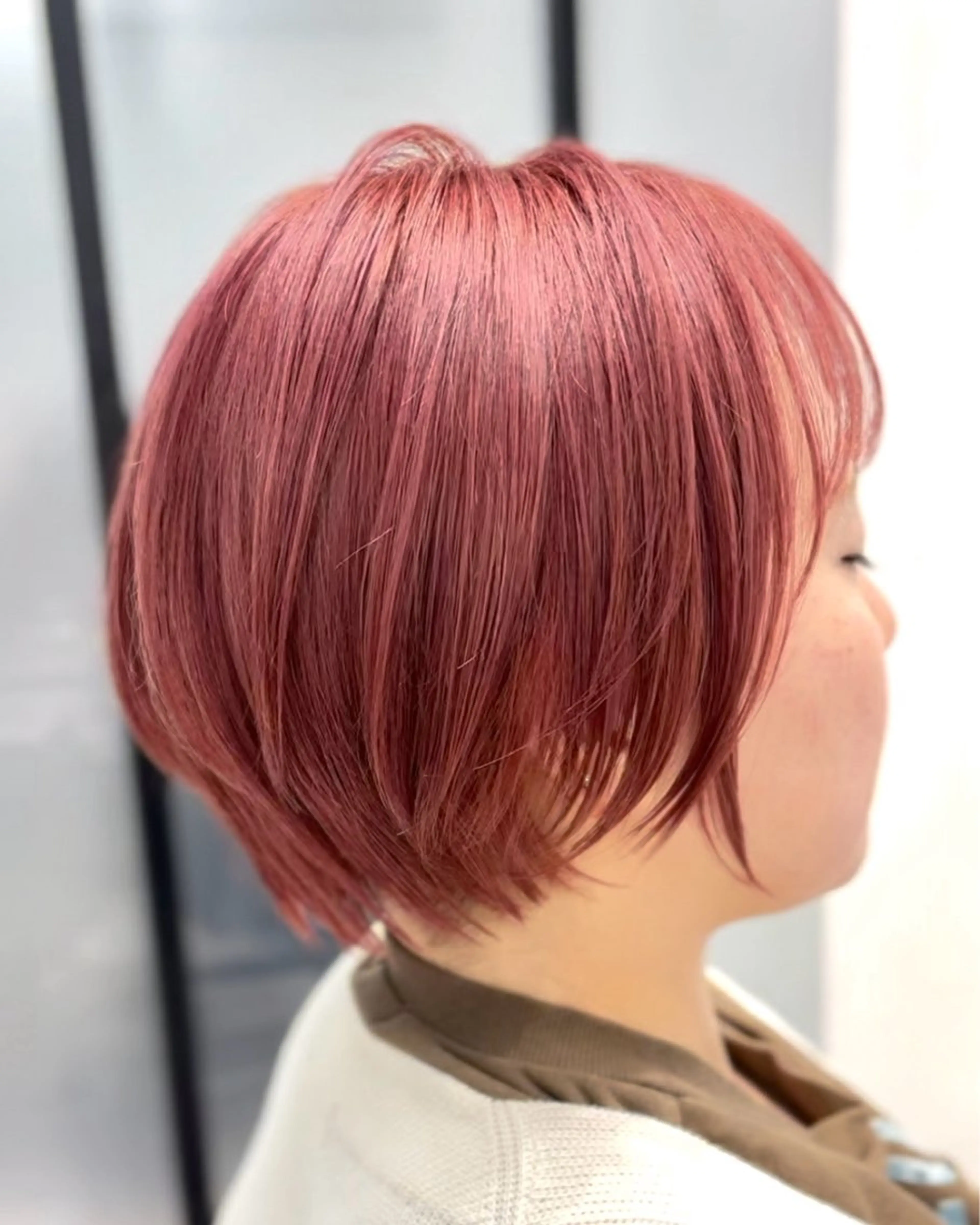 ショート カラー カット ヘアカラー トリートメント SALOWIN 横浜 8F所属・ショートヘア、ボブ こやさん　コヤマのヘアスタイル