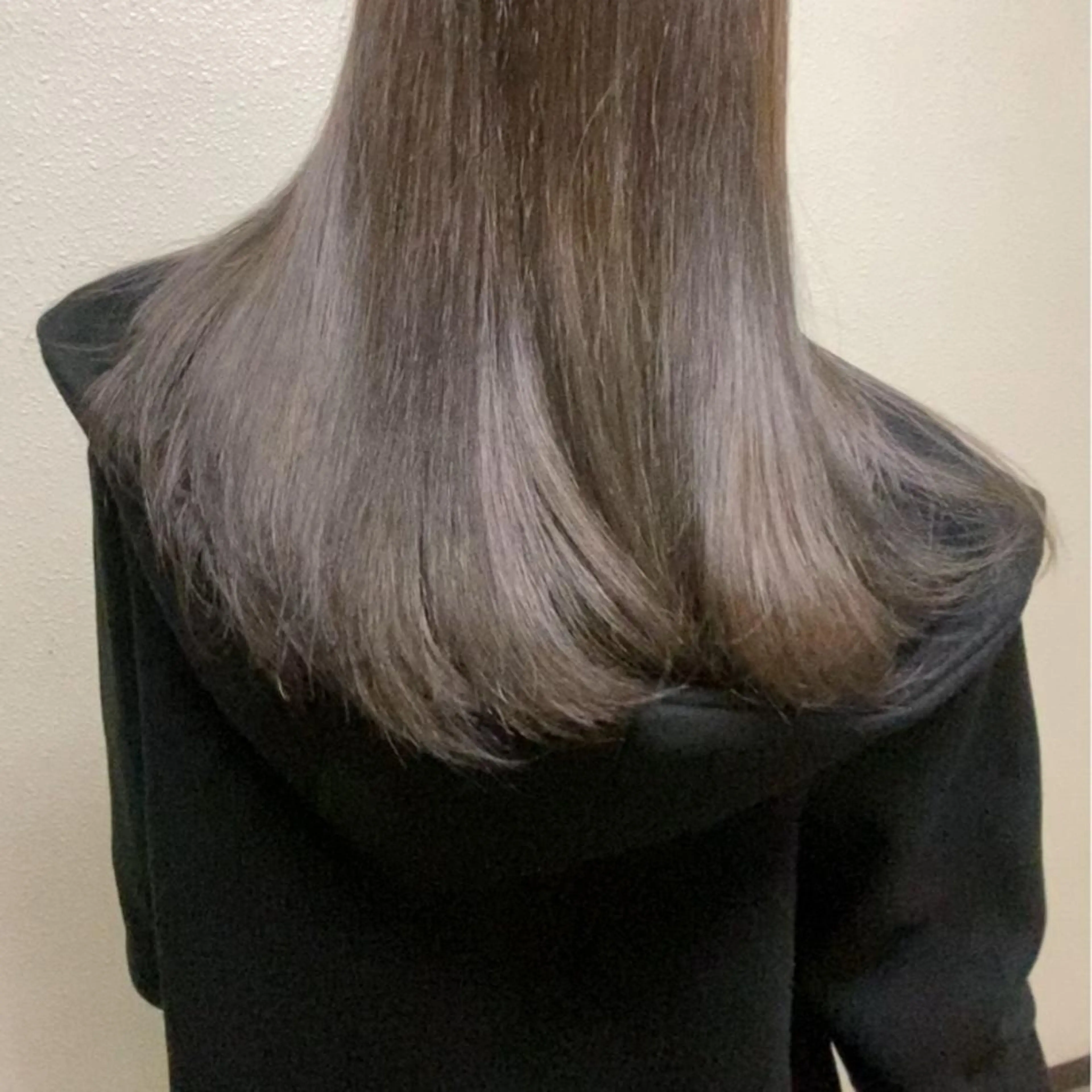 ロング カラー 髪質改善 カット ヘアカラー トリートメント ikeda shioriのヘアスタイル