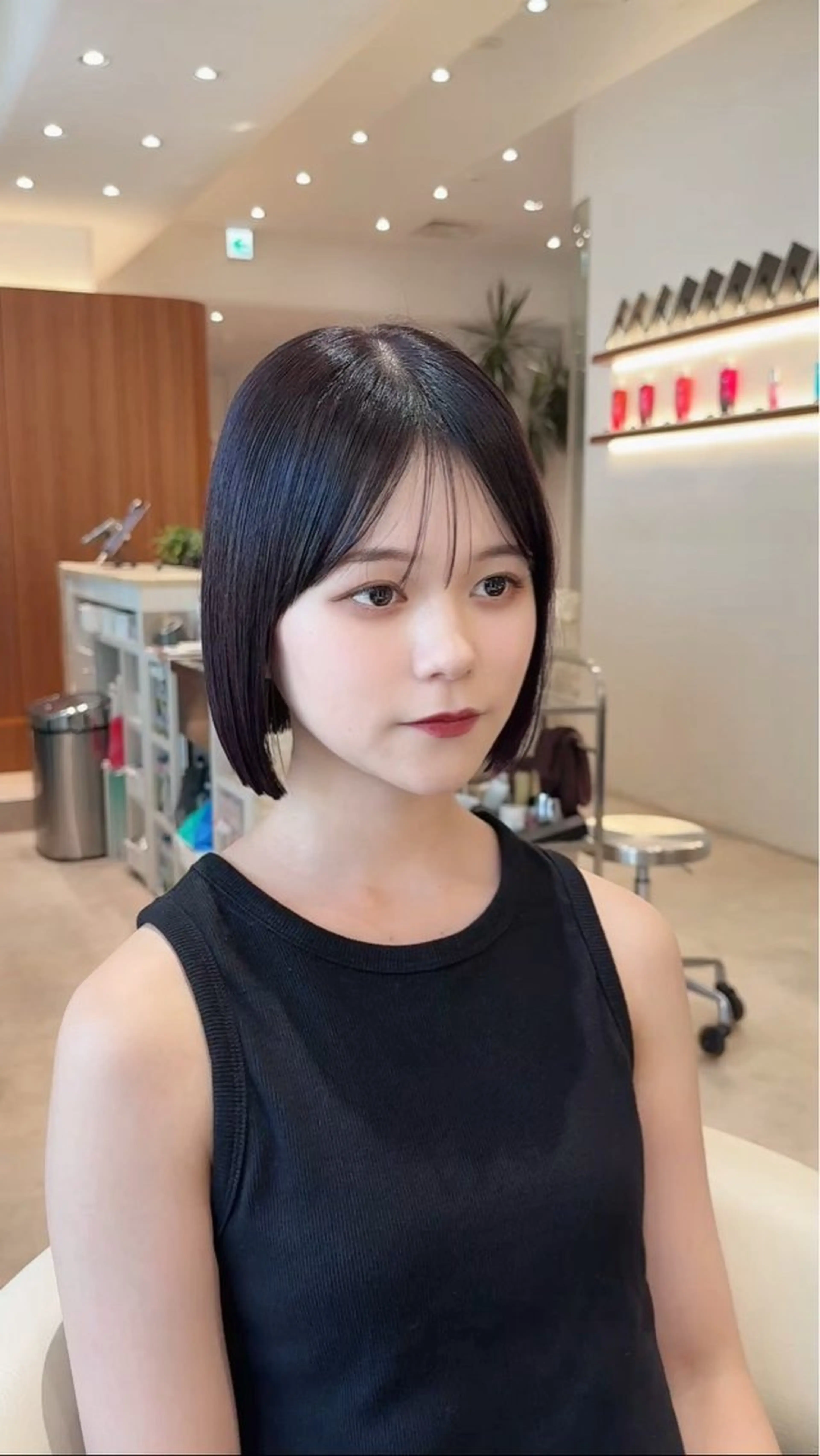 ミディアム 切りっぱなしボブ ショートボブ ボブレイヤー ボブ くびれヘア カット トリートメント 渋谷ボブ/レイヤー ボブ田中航平のヘアスタイル