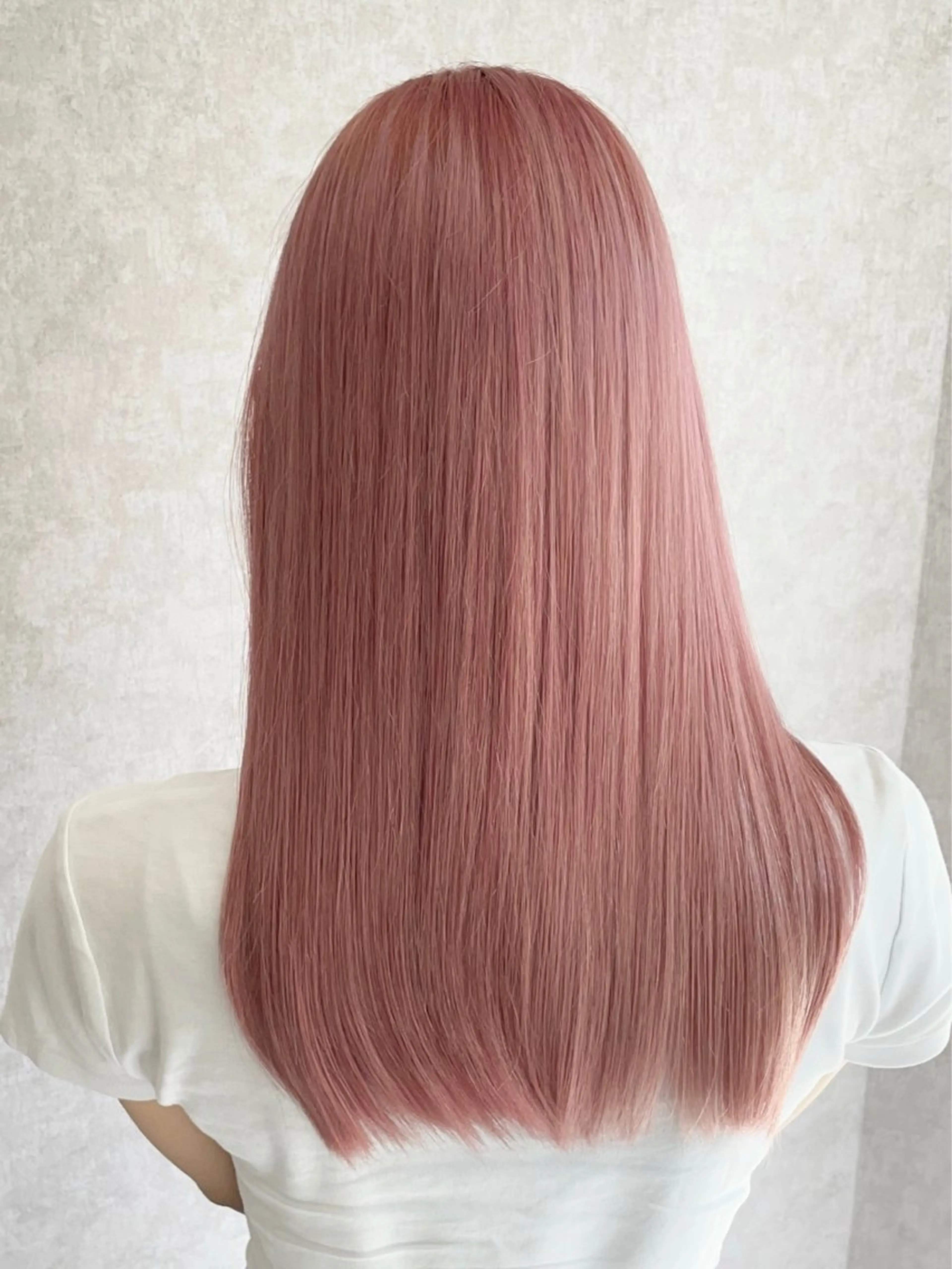 セミロング カラー ブリーチ ケアブリーチ 透明感カラー ピンクカラー ヘアカラー Taku ／ケアハイトーンのヘアスタイル