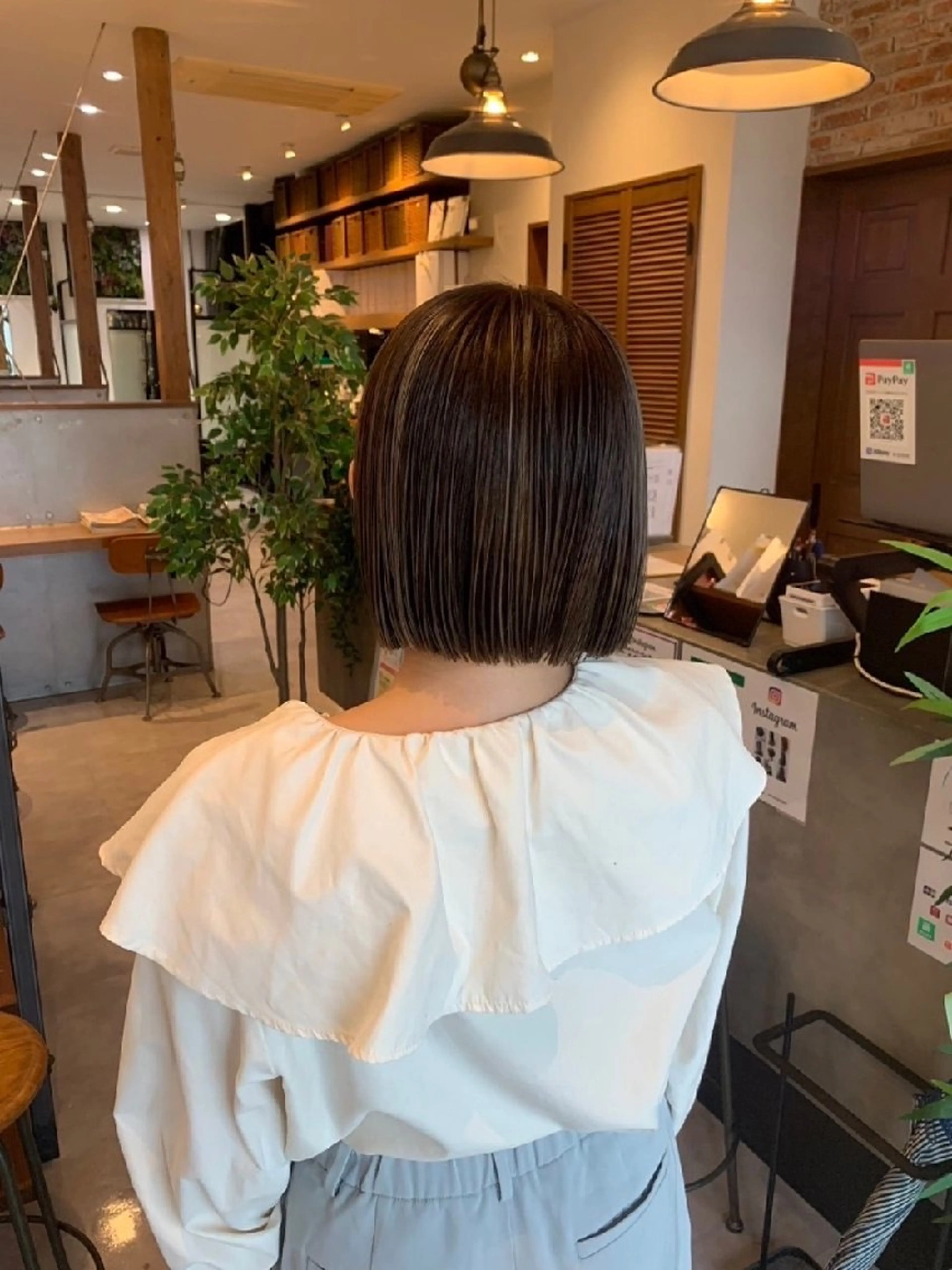 ミディアム simon🩷半田 カットブリーチモデルのヘアスタイル