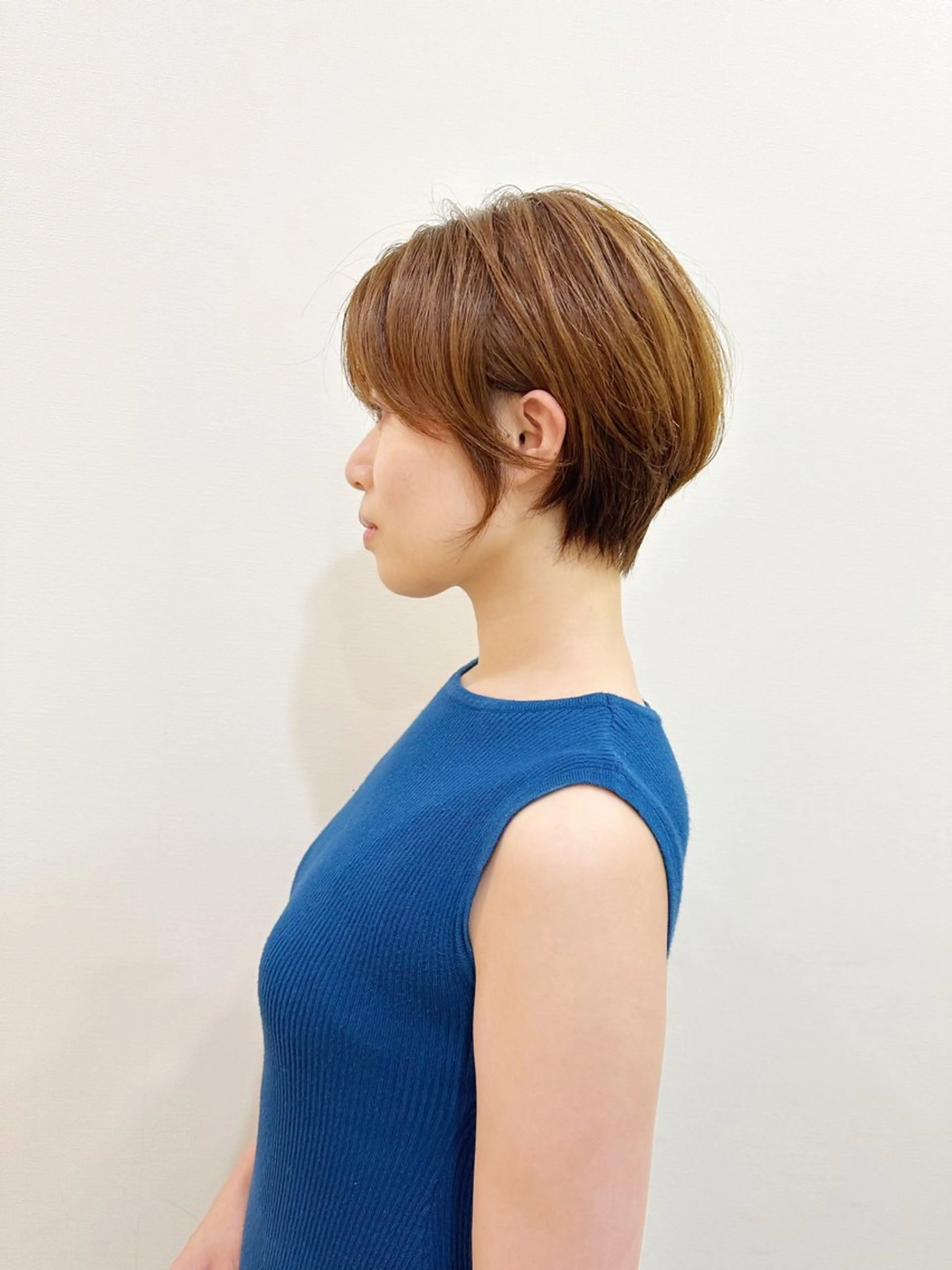 ショート カラー ショートボブ ハンサムショート 透明感カラー グレージュ ボブ カット ヘアカラー newline銀座所属・銀座ショート/ 大人ショート/金子涼のヘアスタイル