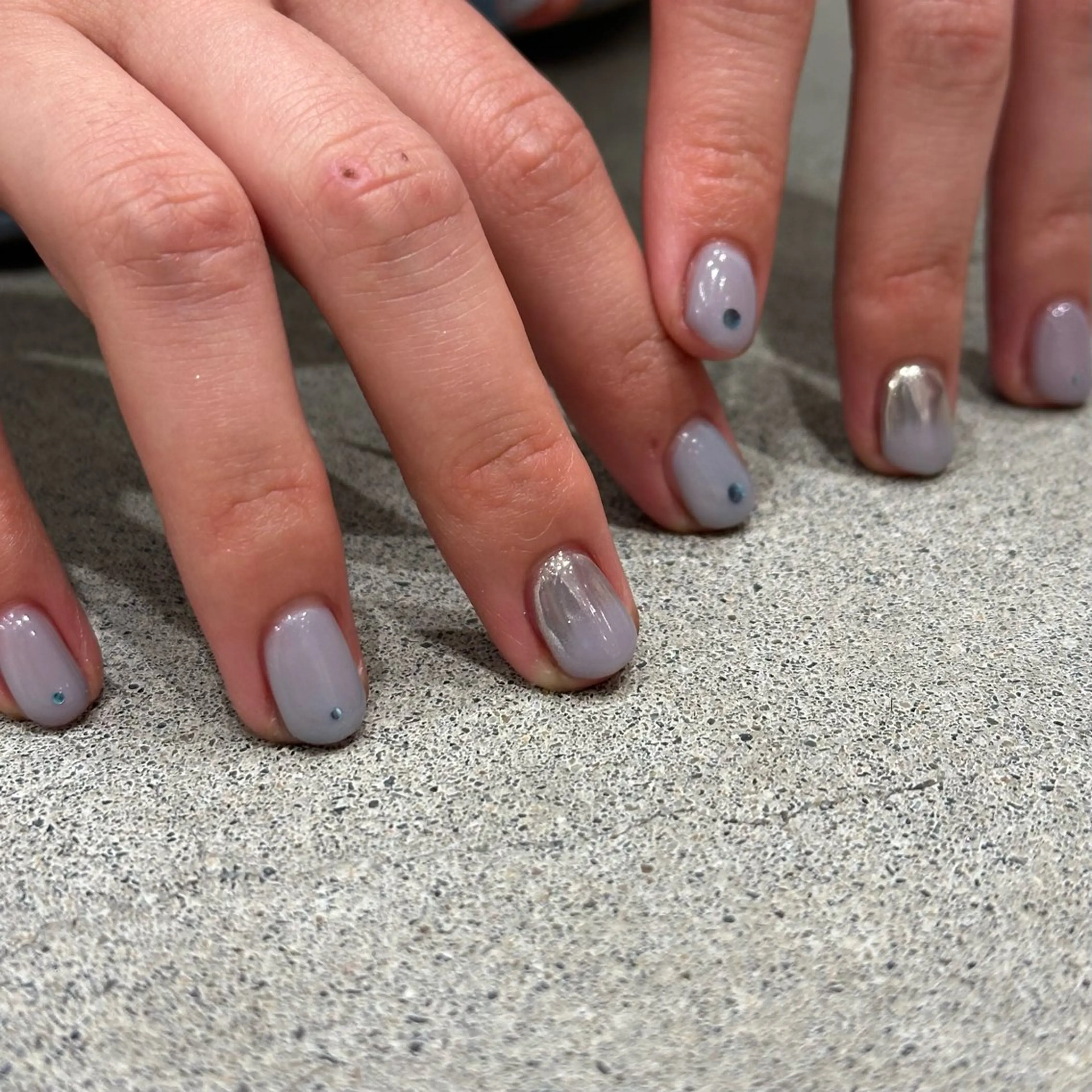 ネイル ハンドネイル COIN  nail hinataのネイルデザイン