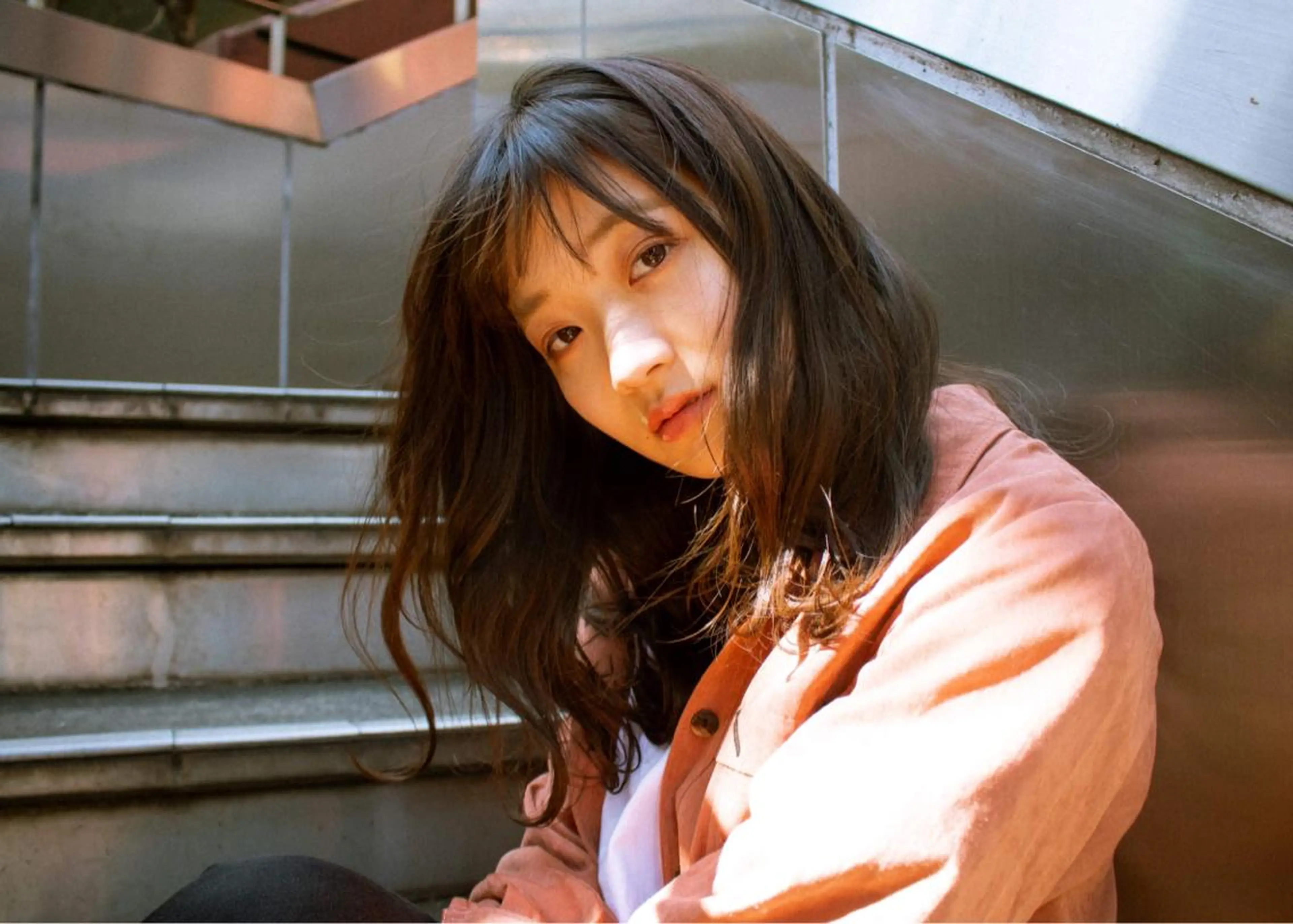 セミロング パーマ gite カワムラナオキのヘアスタイル