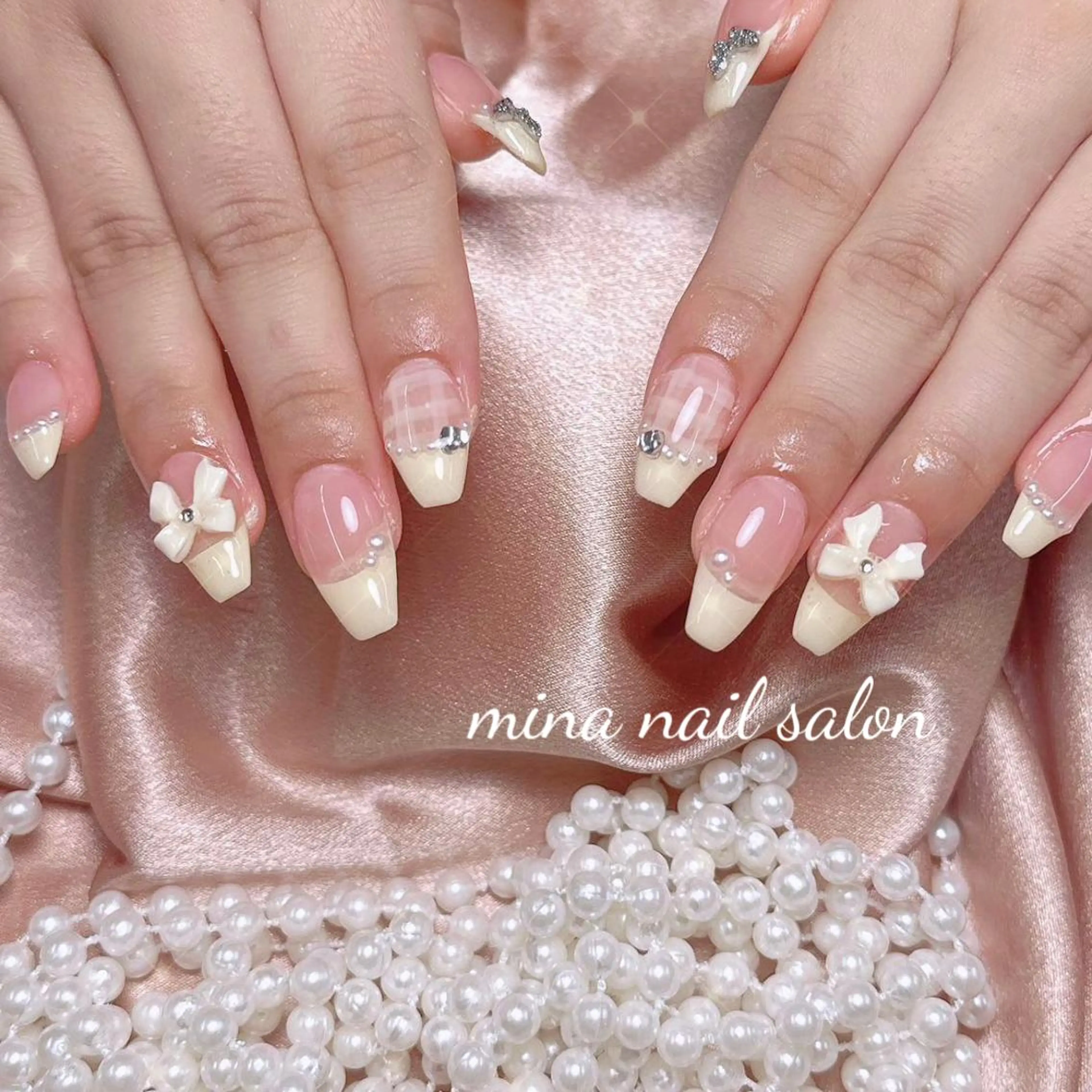 ネイル Mina🧸 韓国風ネイル🎀のネイルデザイン