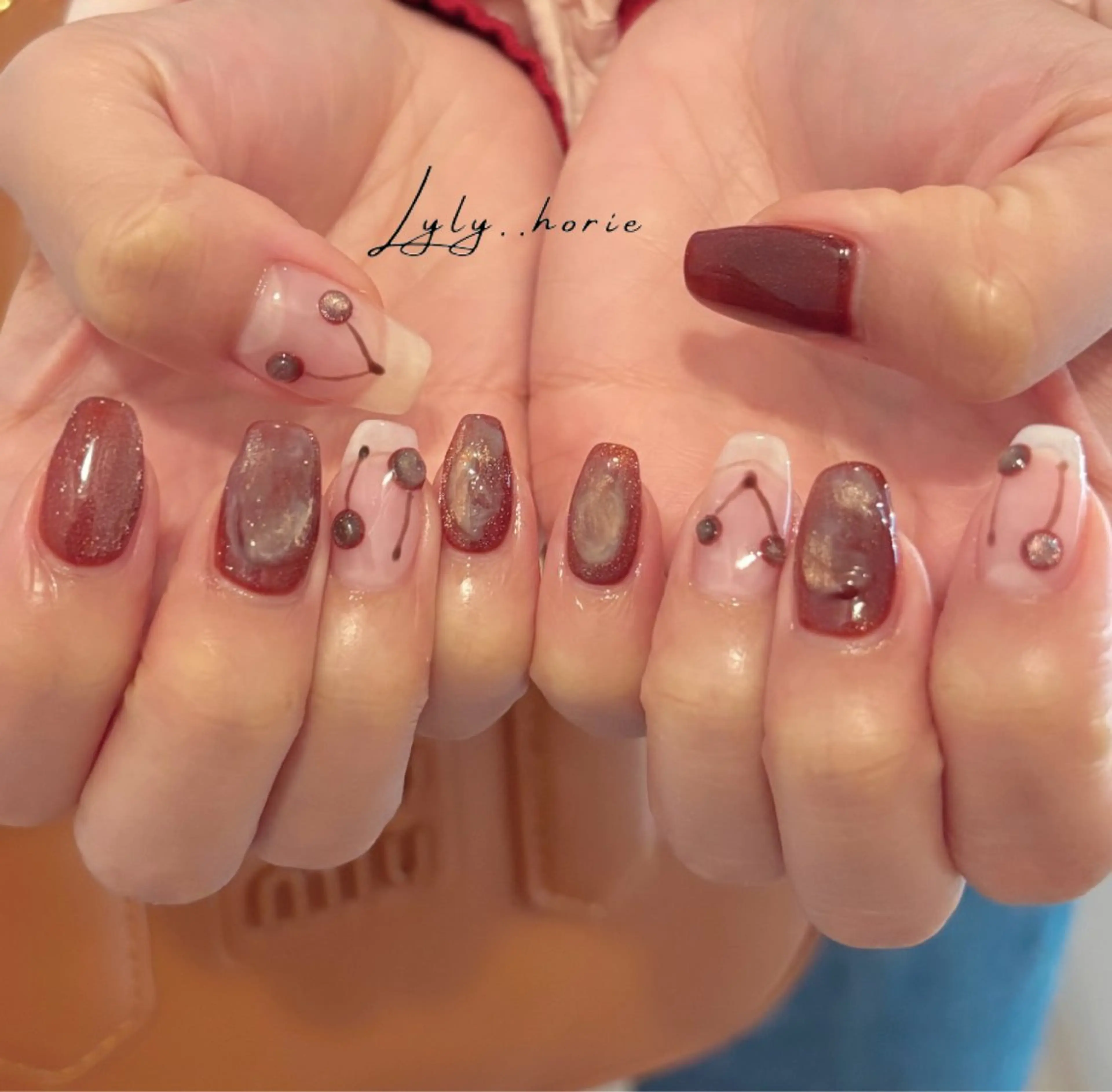 ネイル マグネットネイル ハンドネイル LYLY nail and beauty所属・LYLY yukiのネイルデザイン
