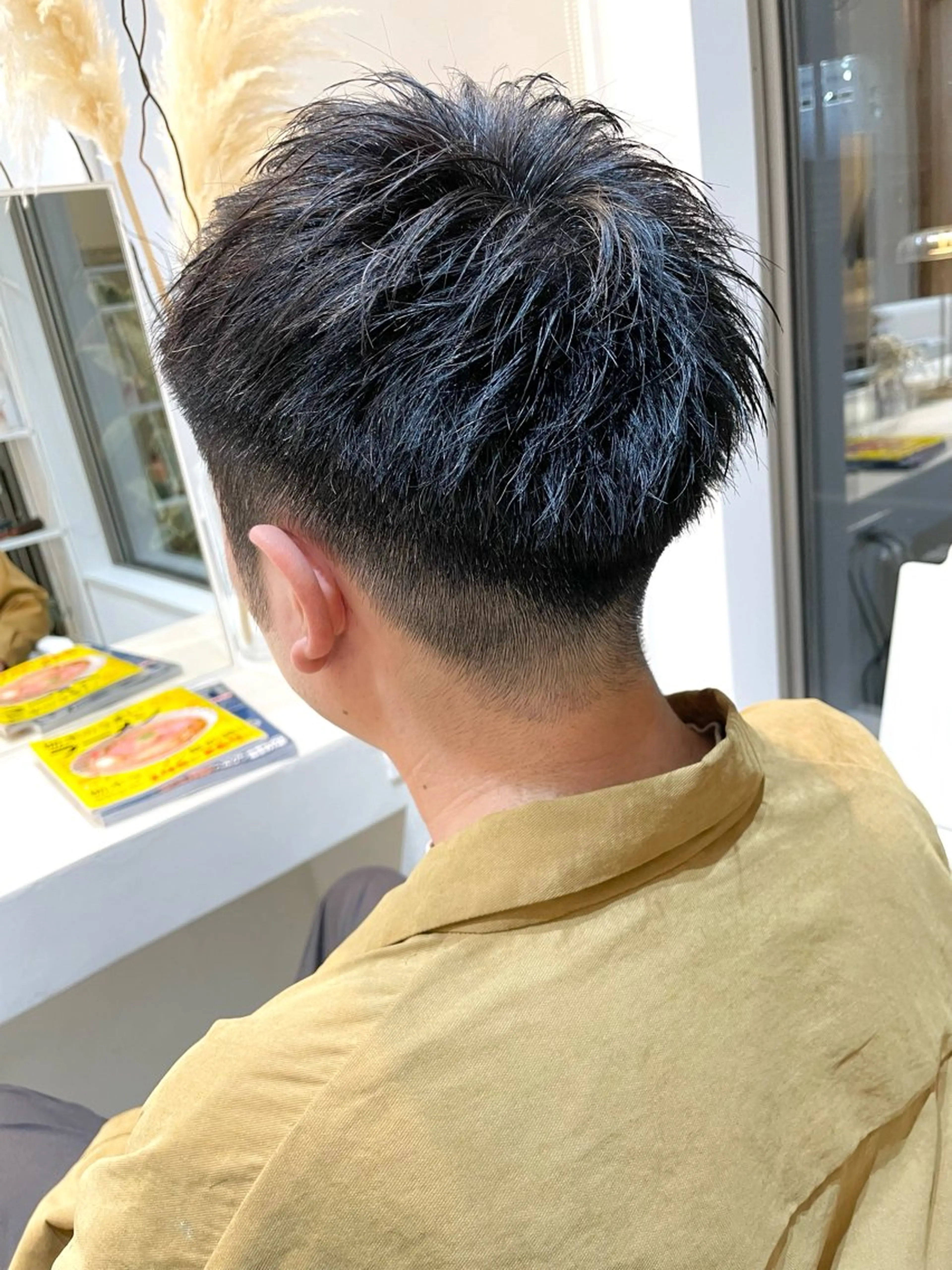 メンズ 刈り上げ カット un【アン】所属・【un】 MANAのヘアスタイル