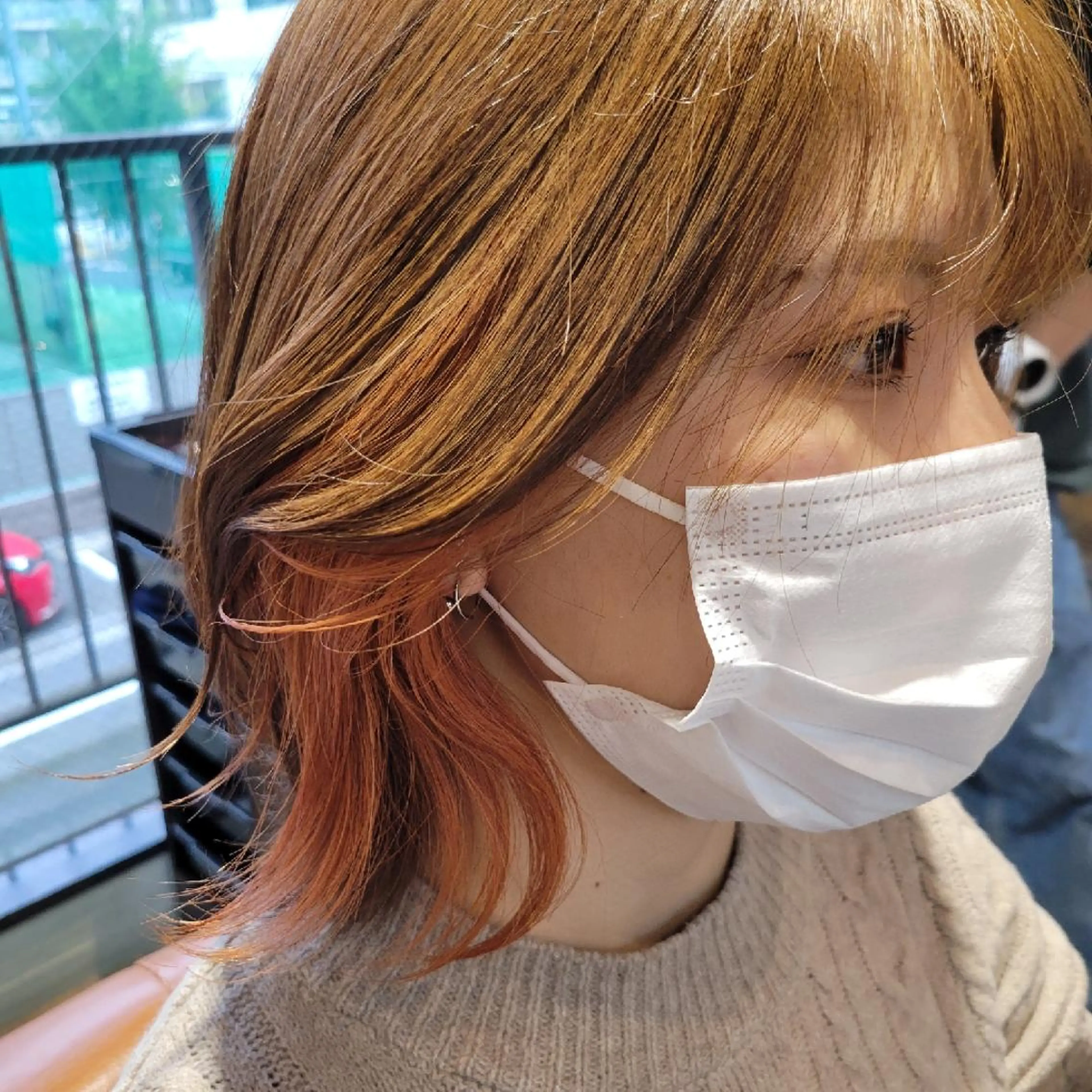 ミディアム カラー オレンジ カット ヘアカラー トリートメント alushe 岡 陽子のヘアスタイル