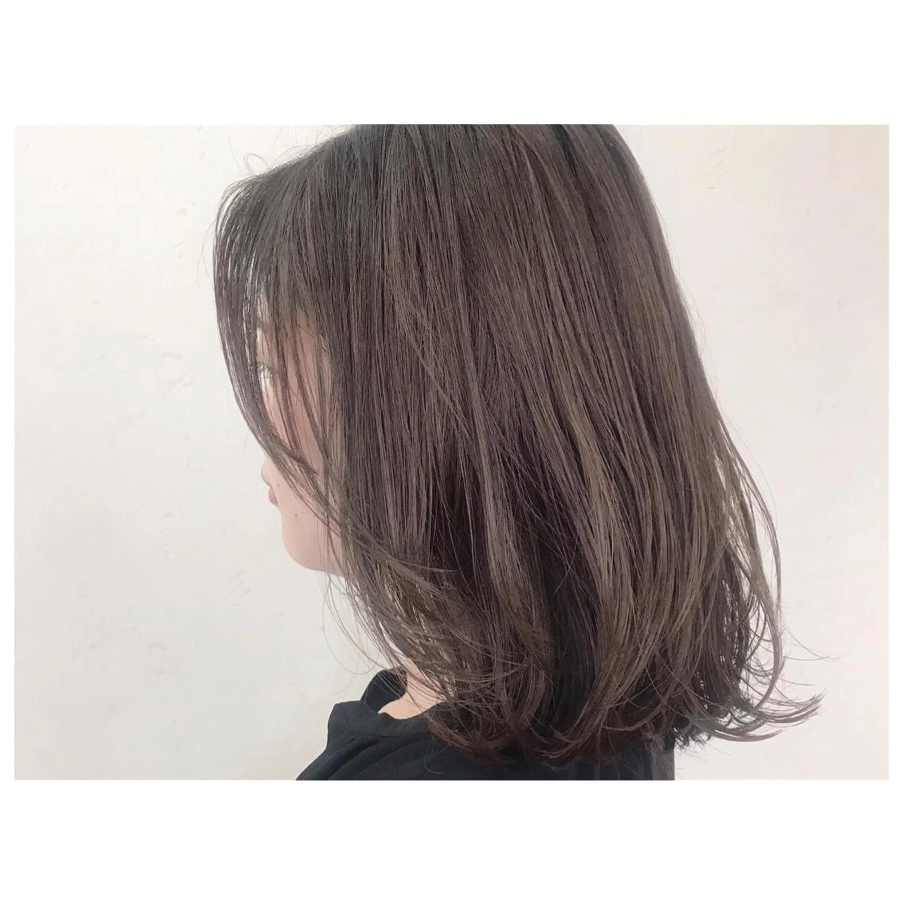ミディアム カラー Inity 心斎橋店のヘアスタイル