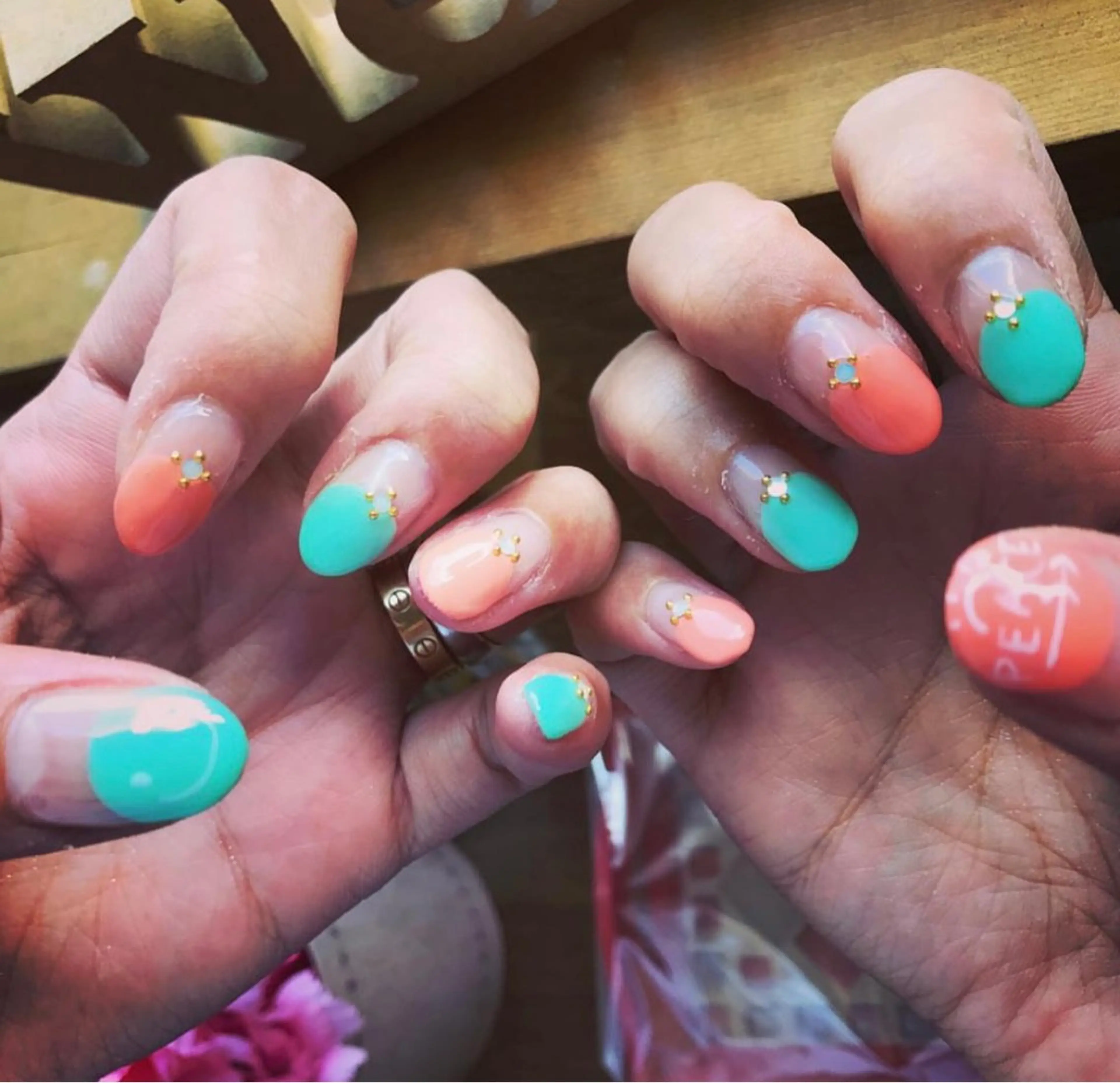 ネイル フレンチネイル eyenailist NANAのネイルデザイン