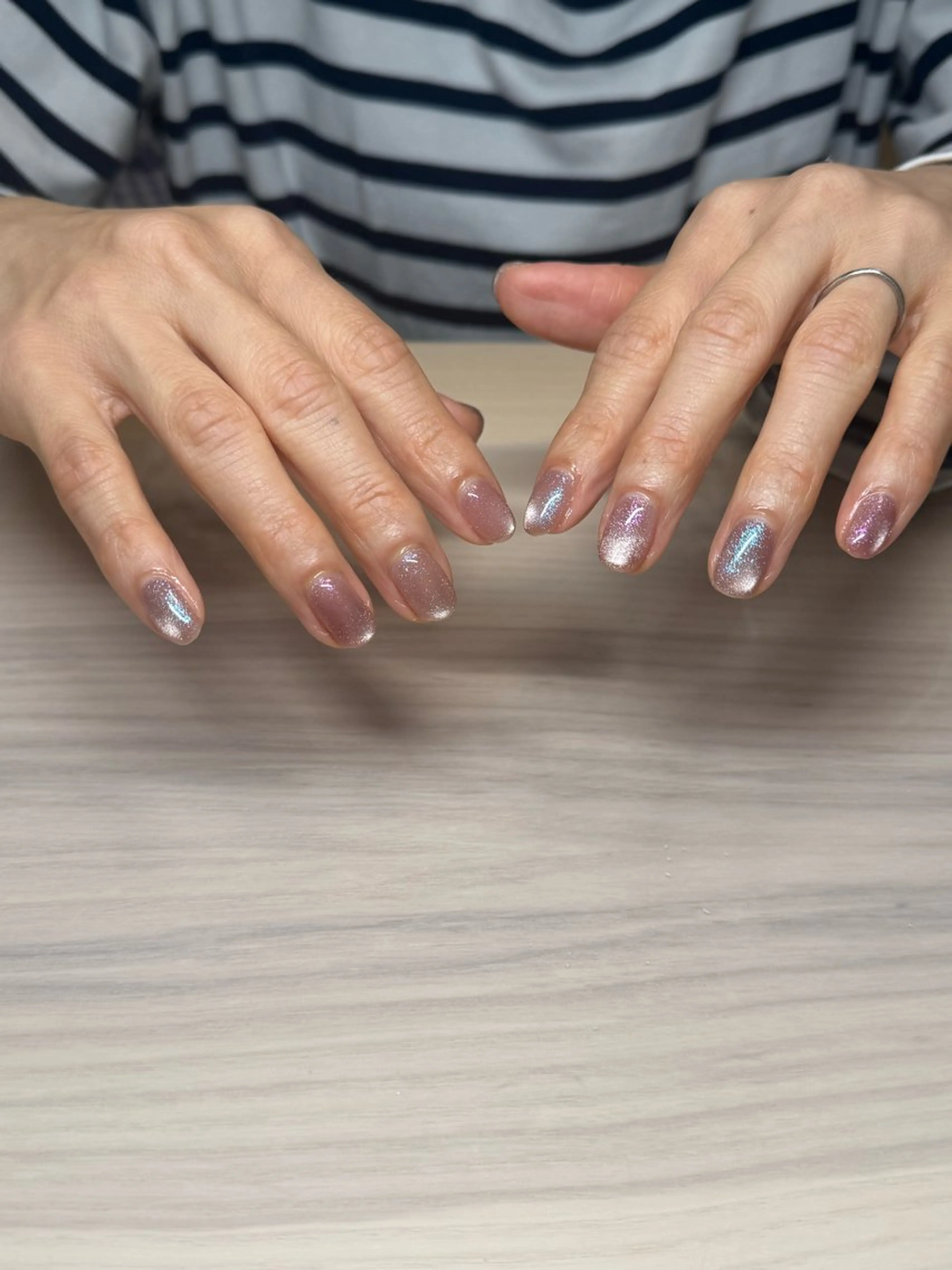 ネイル マグネットネイル ハンドネイル デ・アイム「nail salon MIMIPARUN」所属・ナリス化粧品 MIMIPARUNのネイルデザイン