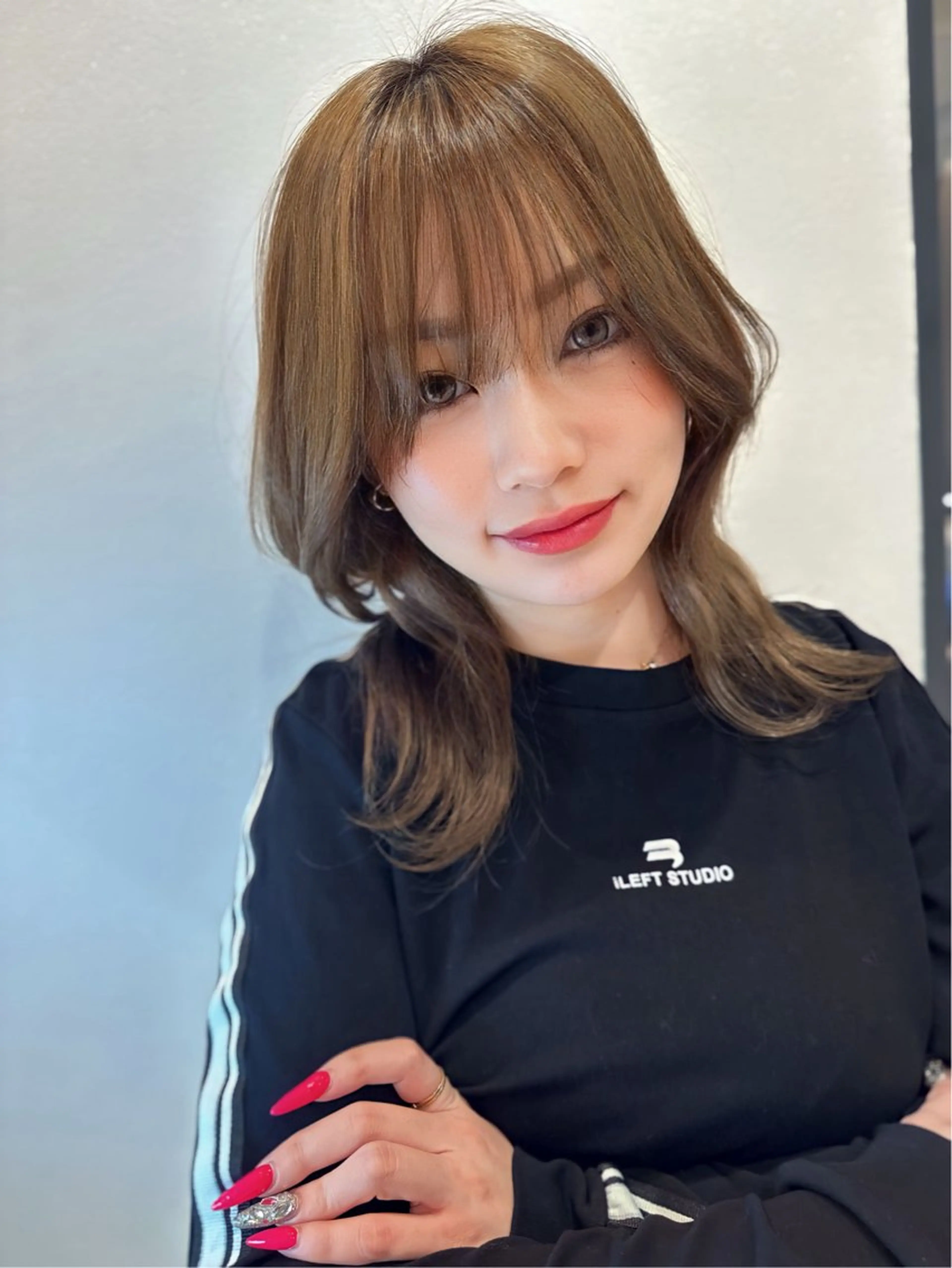 ミディアム Rita/髪質改善 /透明感カラーのヘアスタイル