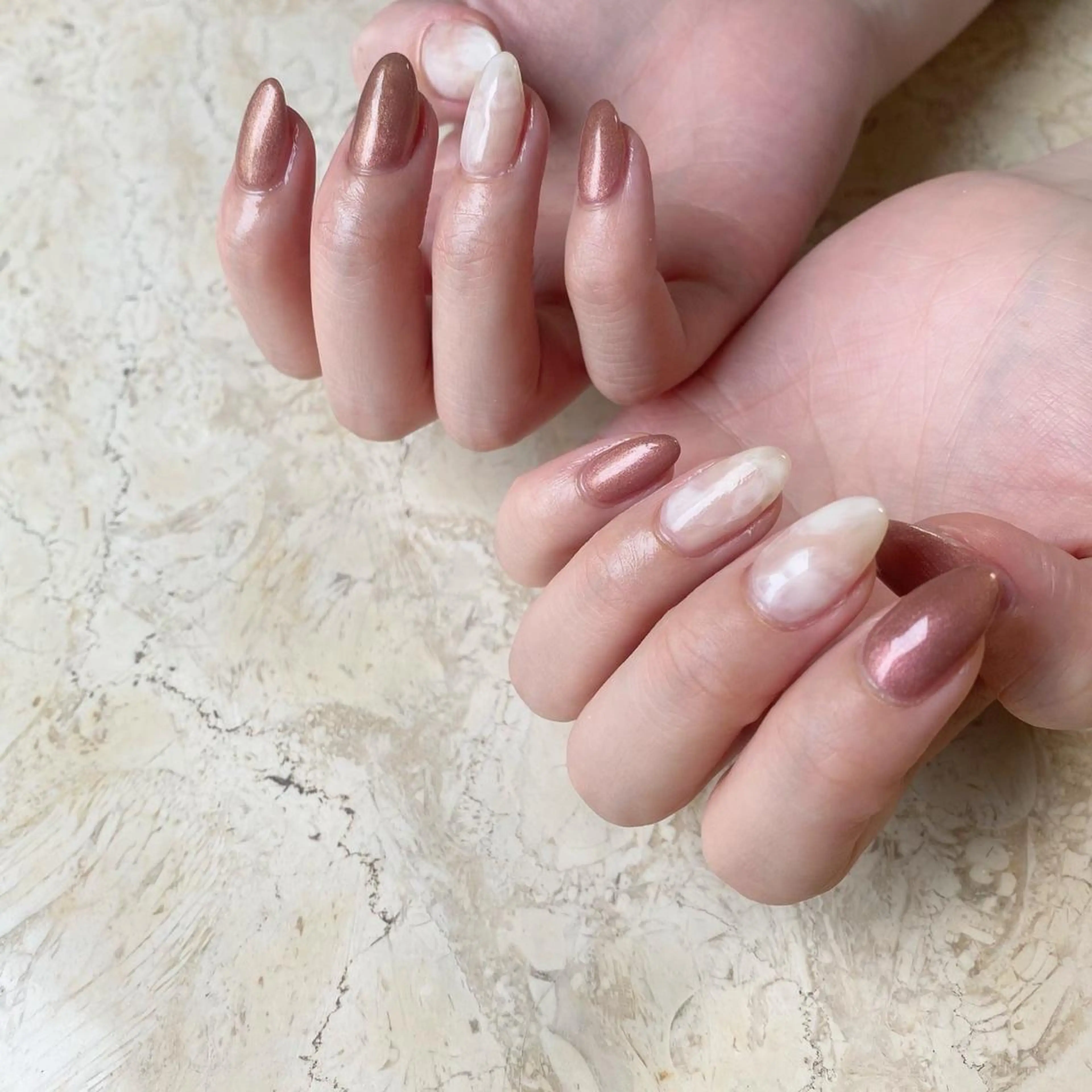 ネイル オーロラネイル ジェルネイル ハート 氷ネイル・うるうるネイル マグネットネイル ハンドネイル nail salon mieux(ミュー)のネイルデザイン