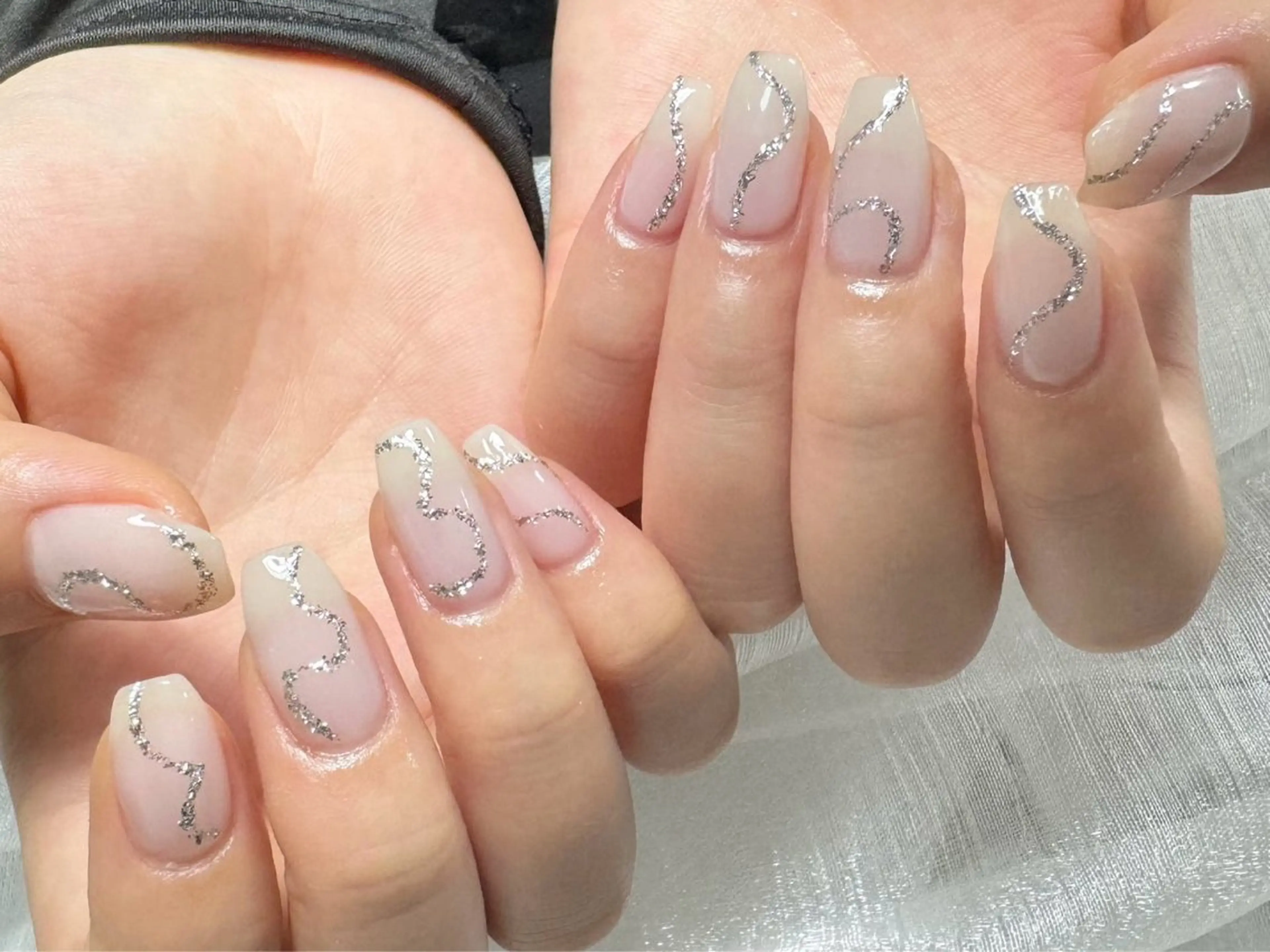 ネイル ラメ(グリッター) ワンカラーネイル ハンドネイル ハンドケア ⭐️Dreamy Nail⭐️のネイルデザイン