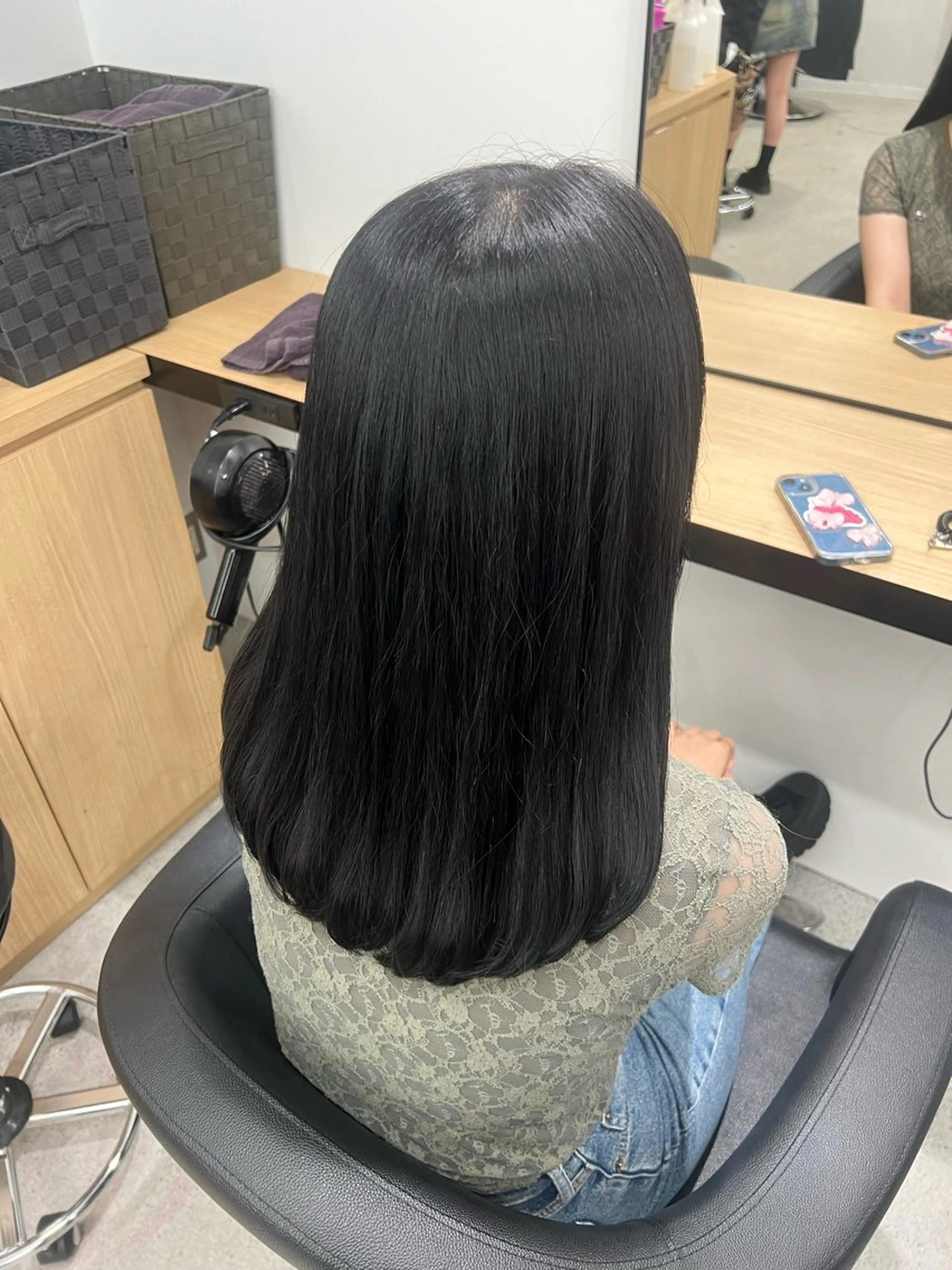 ロング カラー ブリーチ 髪質改善 トリートメント ヘアカラー 💗愛され暖色💗 ピンク/レッド💗のヘアスタイル