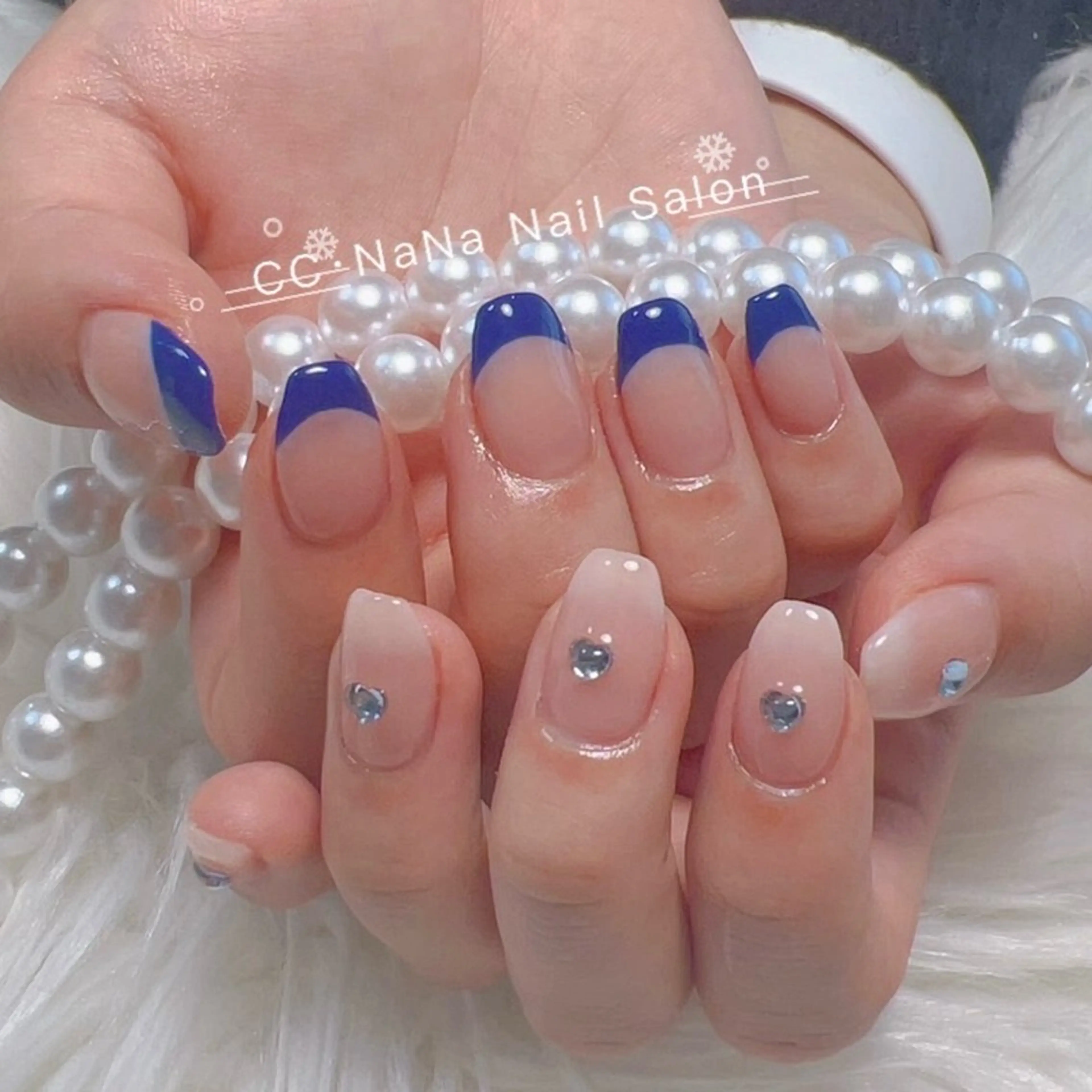 ネイル チークネイル フラッシュネイル ハート キラキラネイル 韓国ネイル ハンドネイル 💎CC・NaNa 韓国風ネイル🌙のネイルデザイン