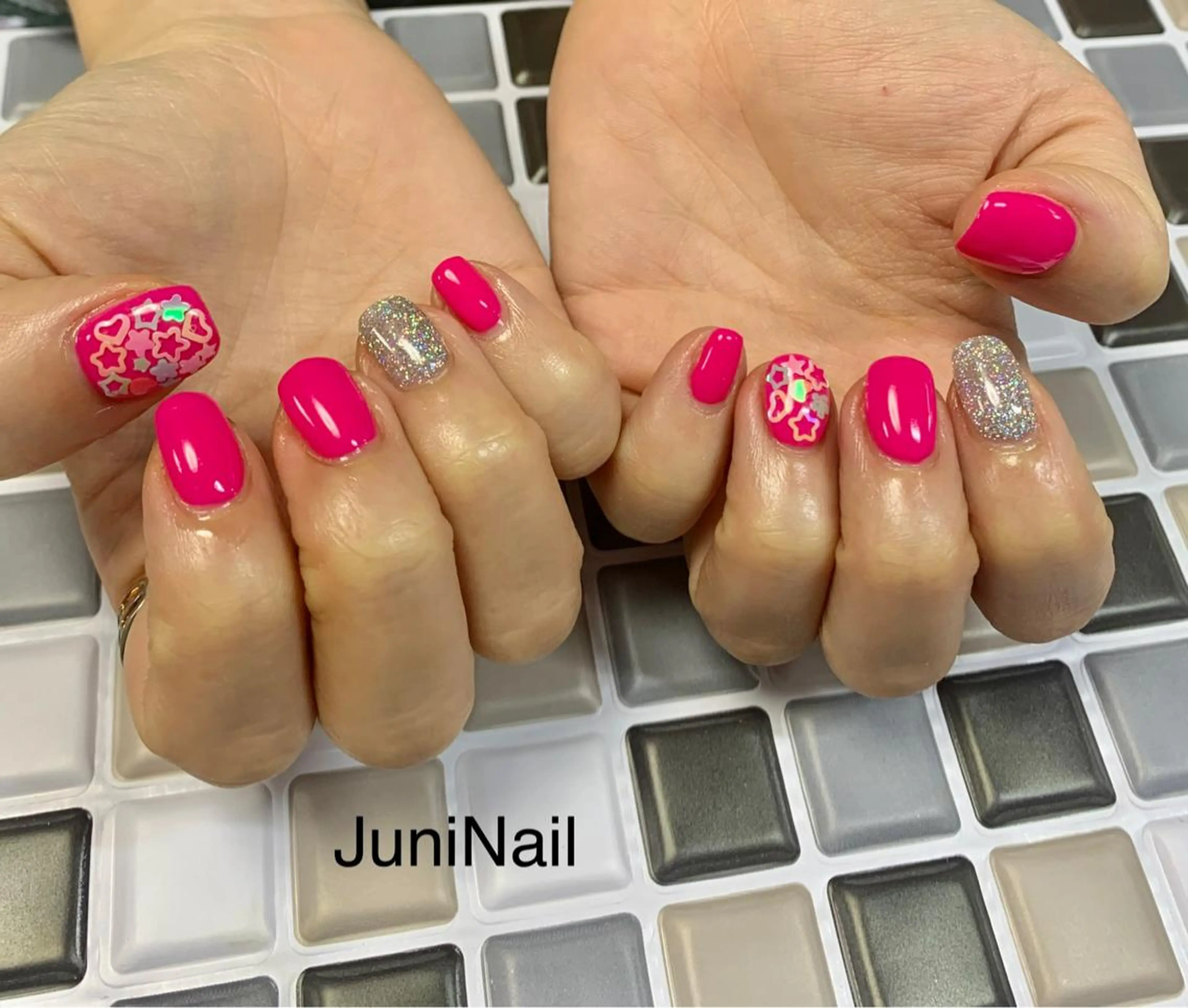 ネイル オーロラネイル クリアネイル フラッシュネイル フレンチネイル 氷ネイル・うるうるネイル JuniNail 주니네일🇰🇷suのネイルデザイン