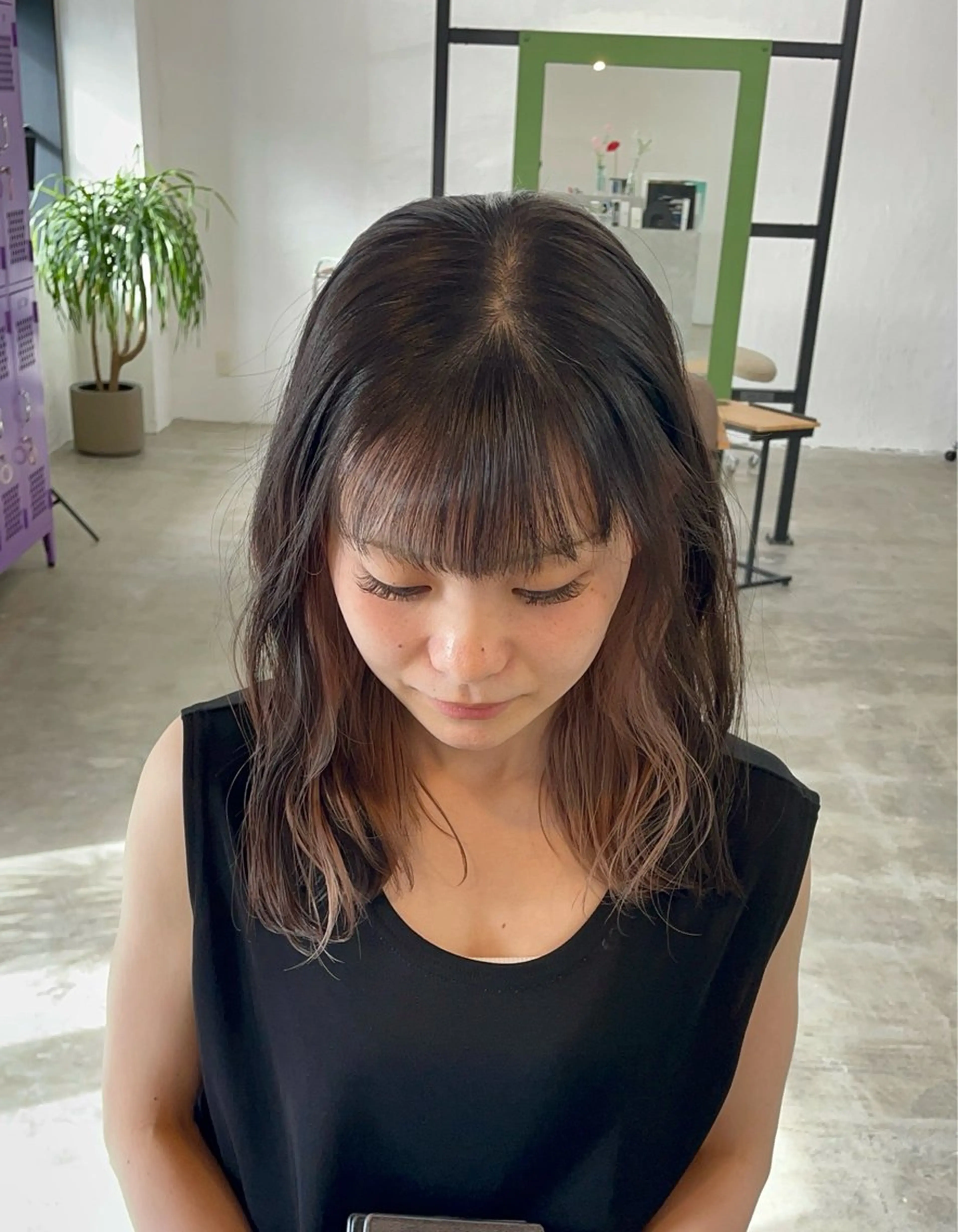 ミディアム ヘアカラー miloc himekaのヘアスタイル