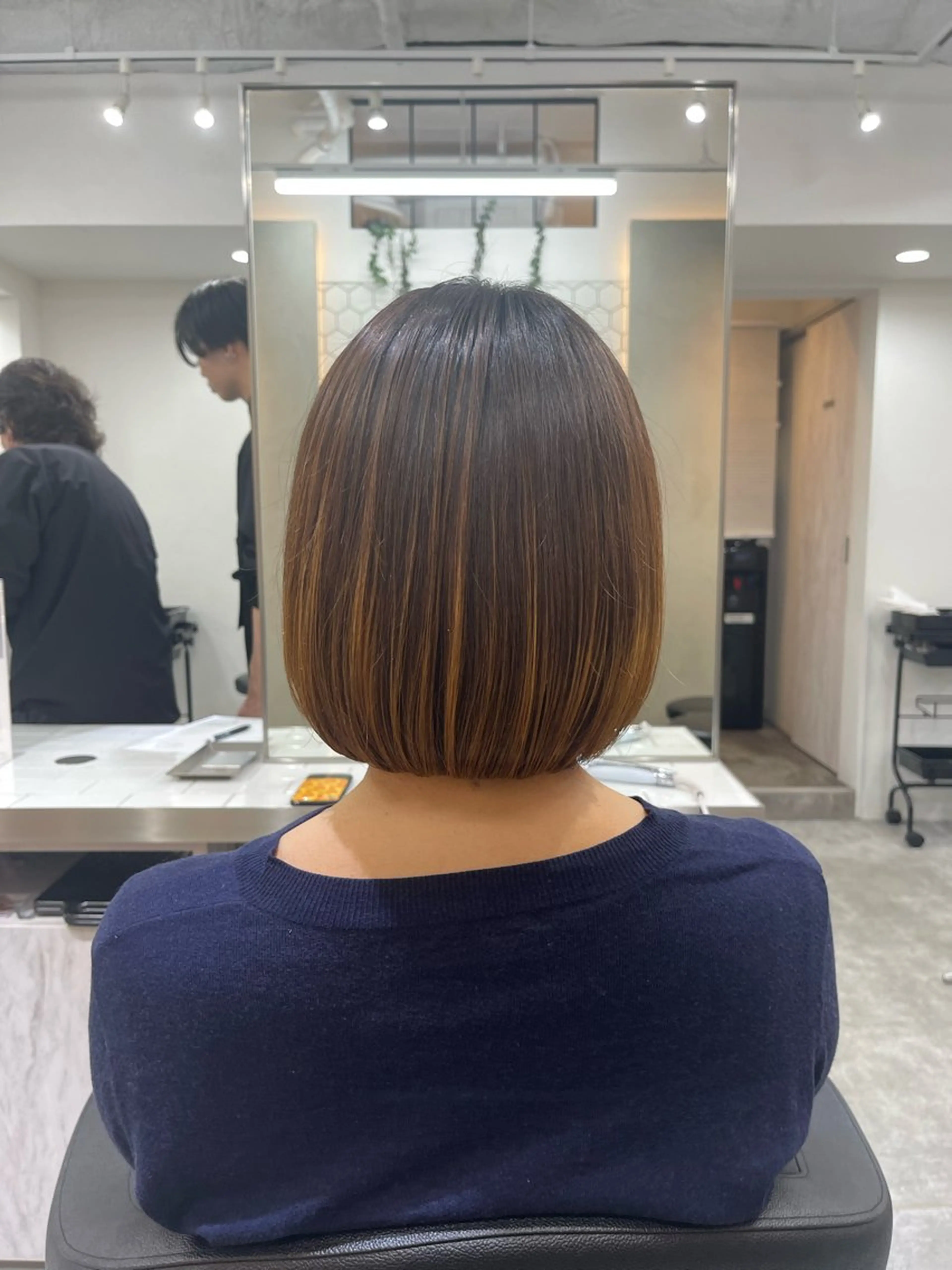 ショート ボブ TENSHO 原宿　ハイトーンのヘアスタイル