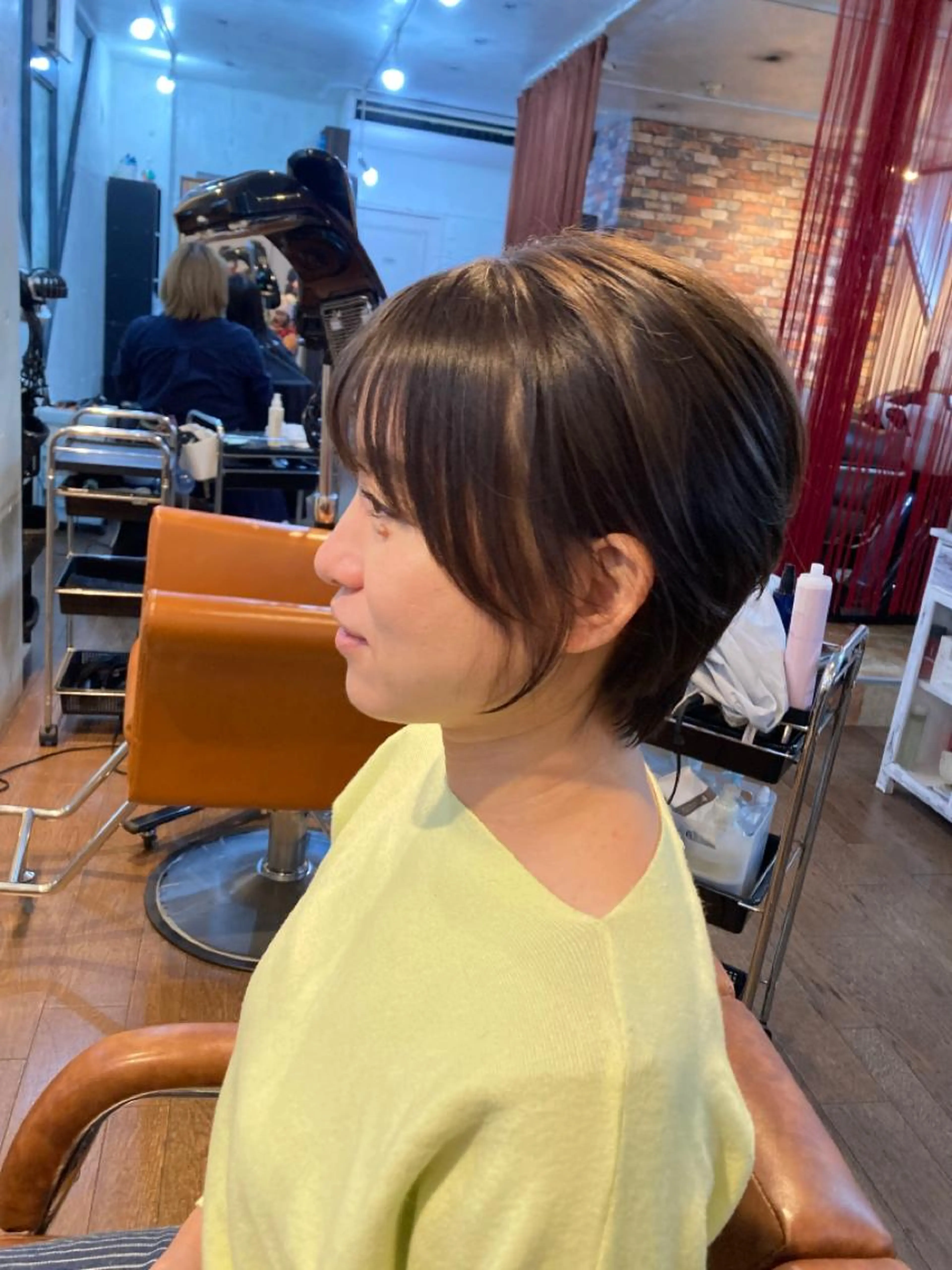 前髪＋顔まわりカットの写真
