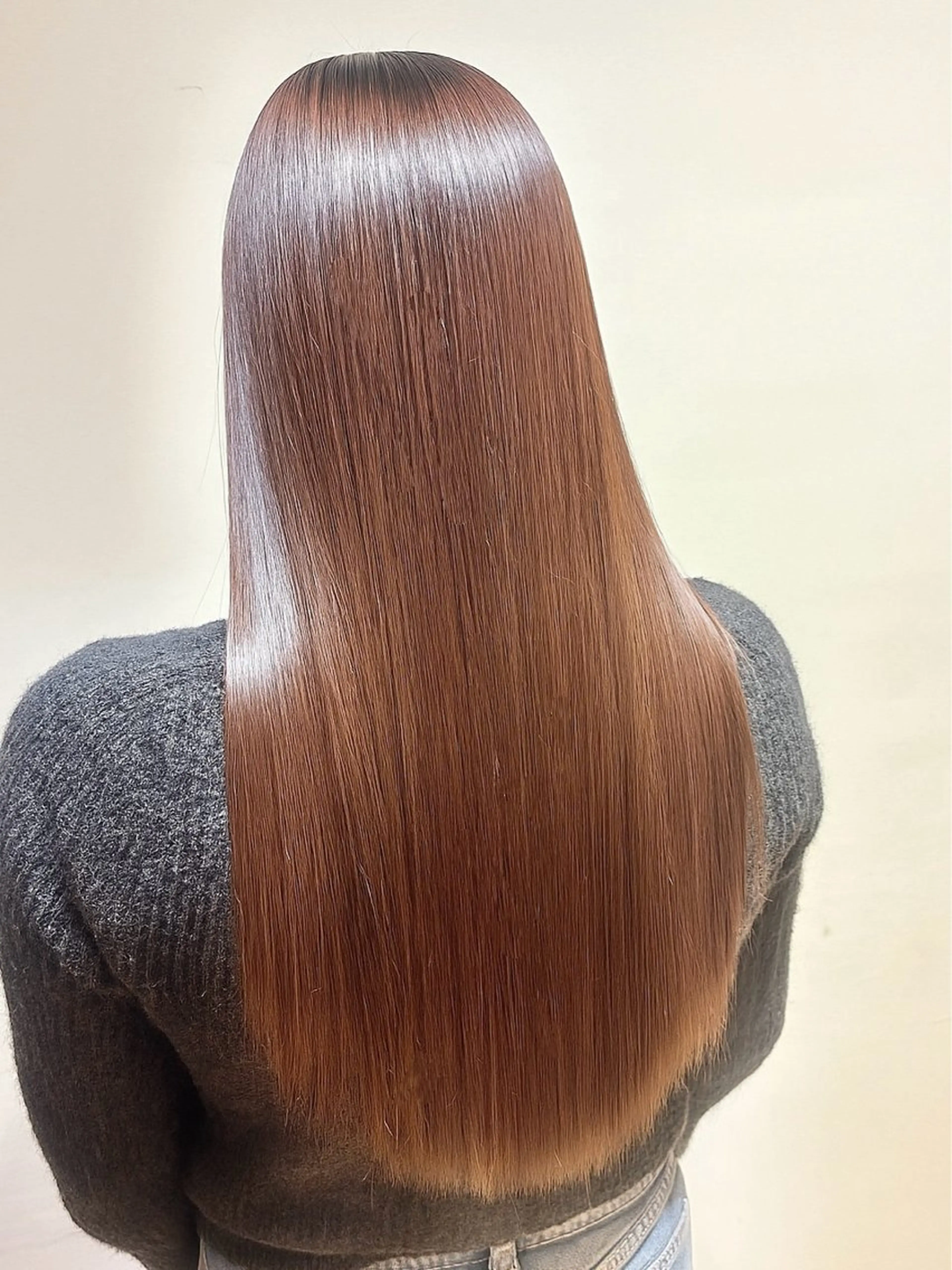 ロング ヘアカラー トリートメント ayumi🦖/ ブリーチカラーのヘアスタイル