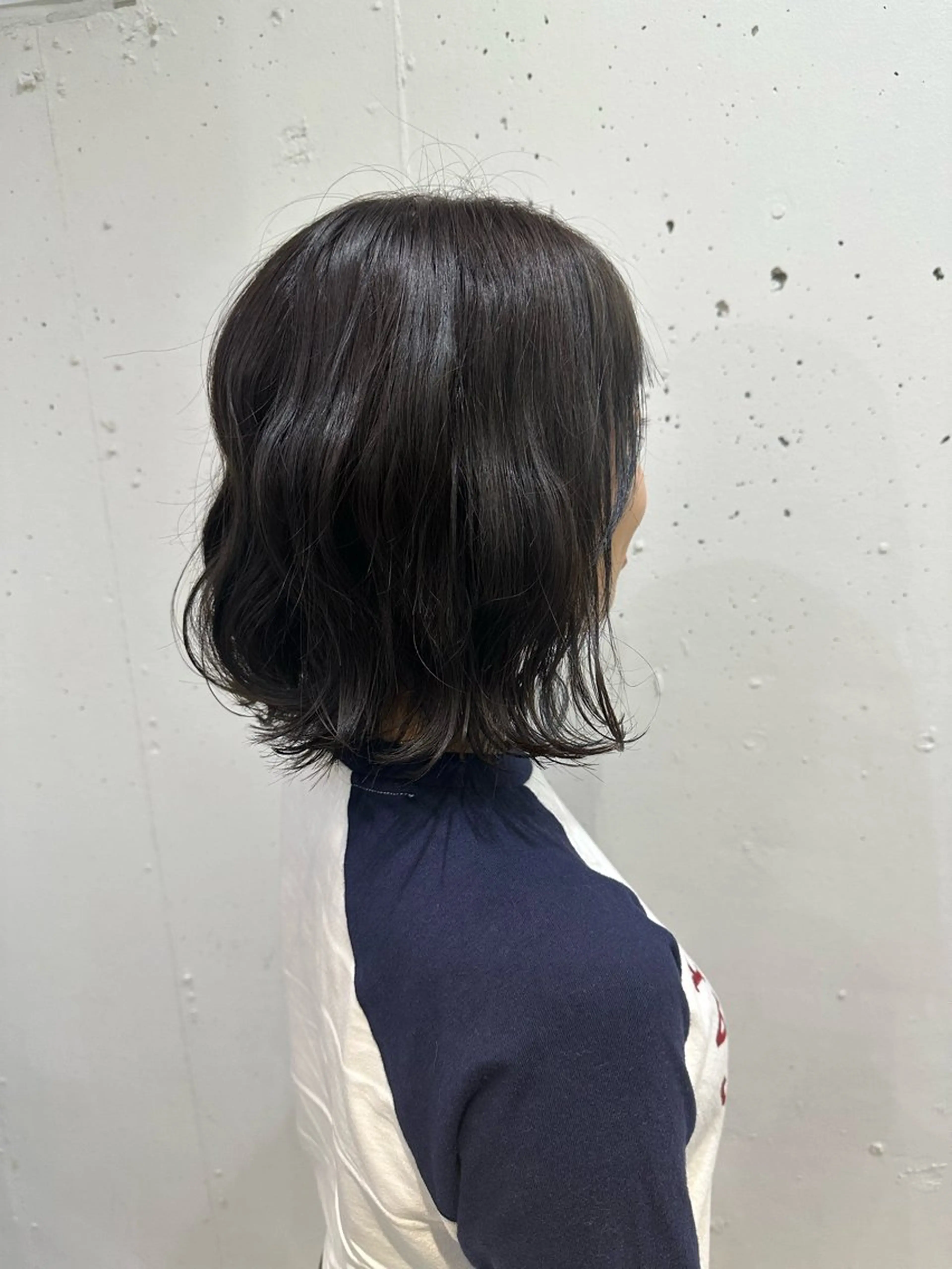 カラー アッシュ アッシュグレー ミストバング  フェイスフレーミング オレンジ kii所属・サエキ ルイのヘアスタイル
