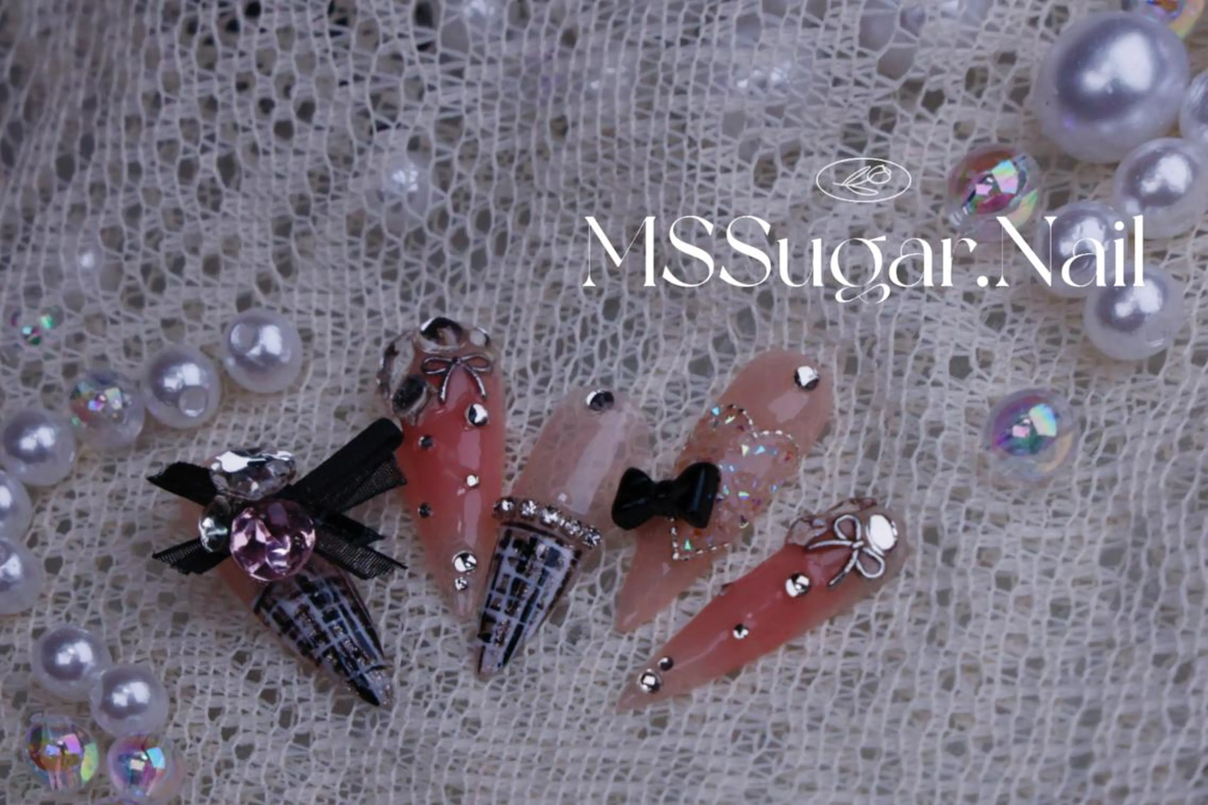 ネイル ハロウィン ロングネイル マグネットネイル スカルプネイル ネイルチップ ハンドネイル MSSugar Nailのネイルデザイン