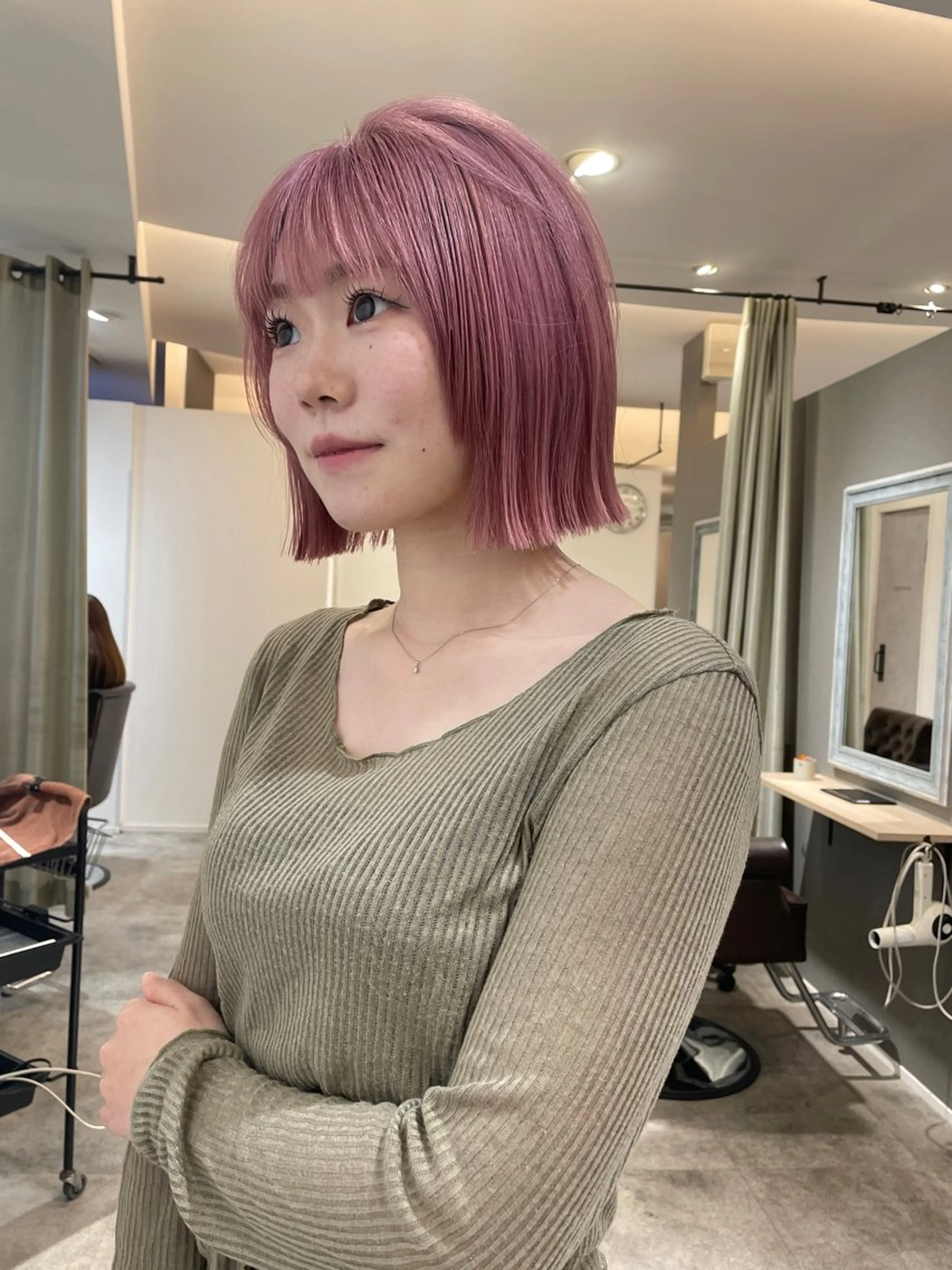カラー ANs. SEINAのヘアスタイル