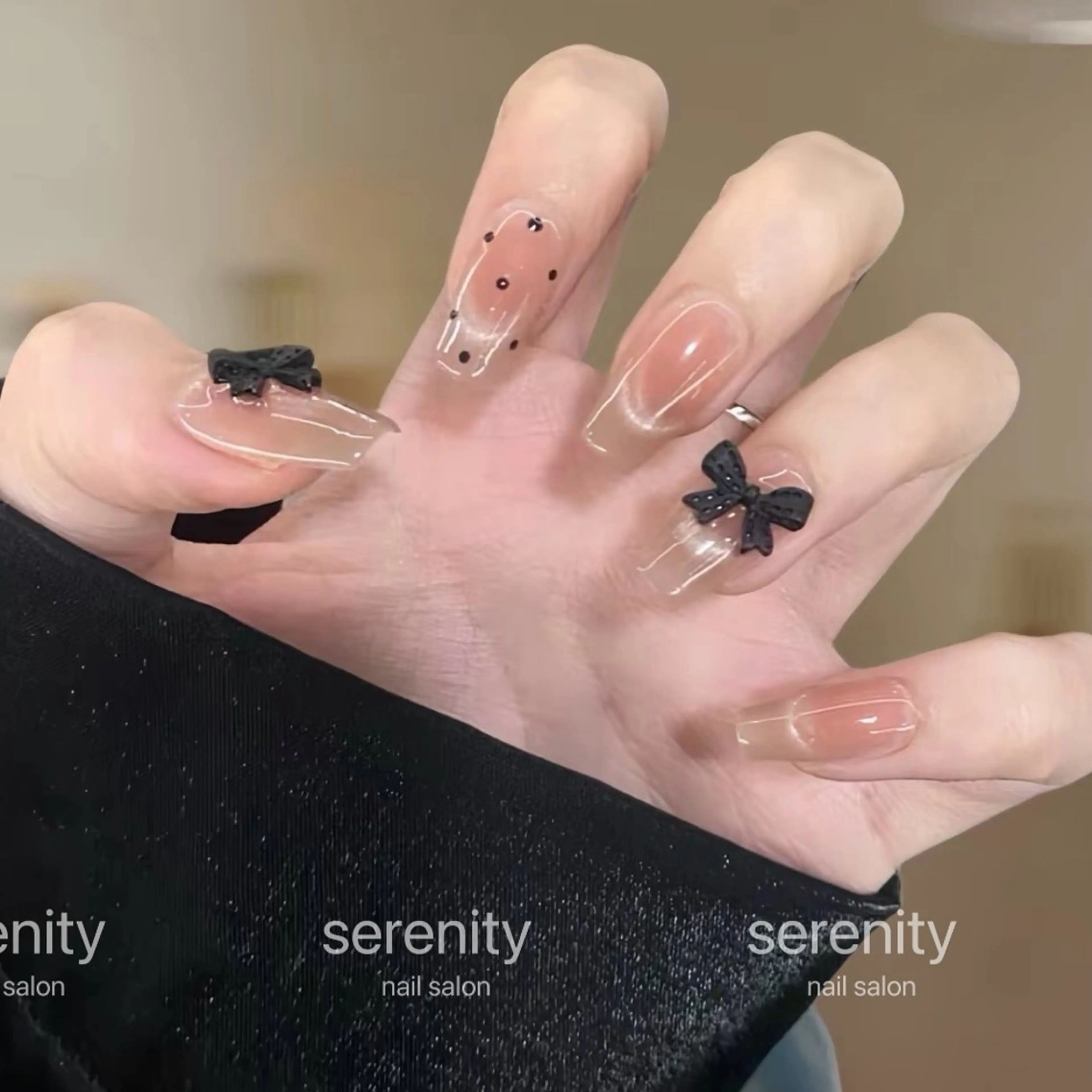 ネイル ハンドネイル ハンドケア ✨Serenity ワンホンネイルのネイルデザイン