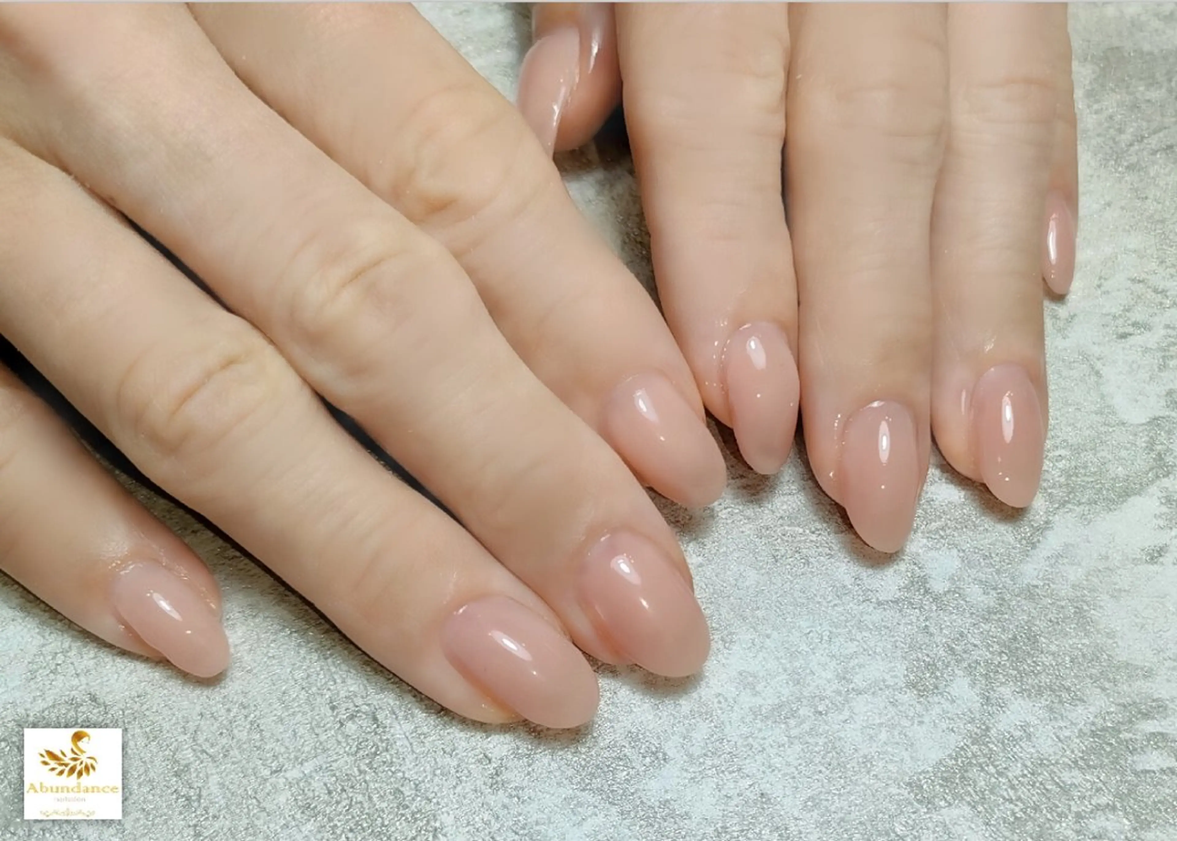 ネイル ハンドネイル 綺麗めネイルはお任せ Abundancesのネイルデザイン