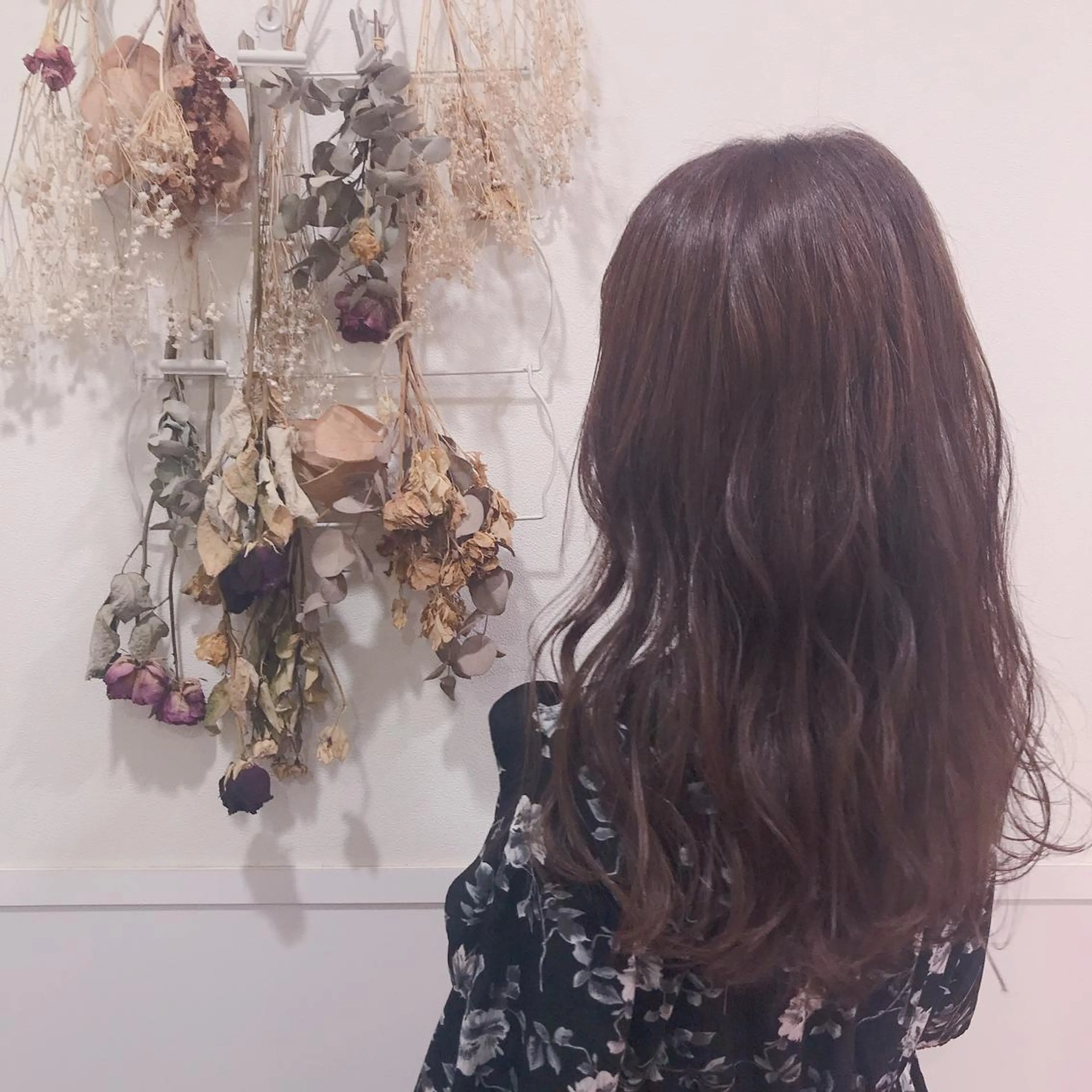 ロング カラー シールエクステ✨️韓 国羽エクステ🪽和希のヘアスタイル