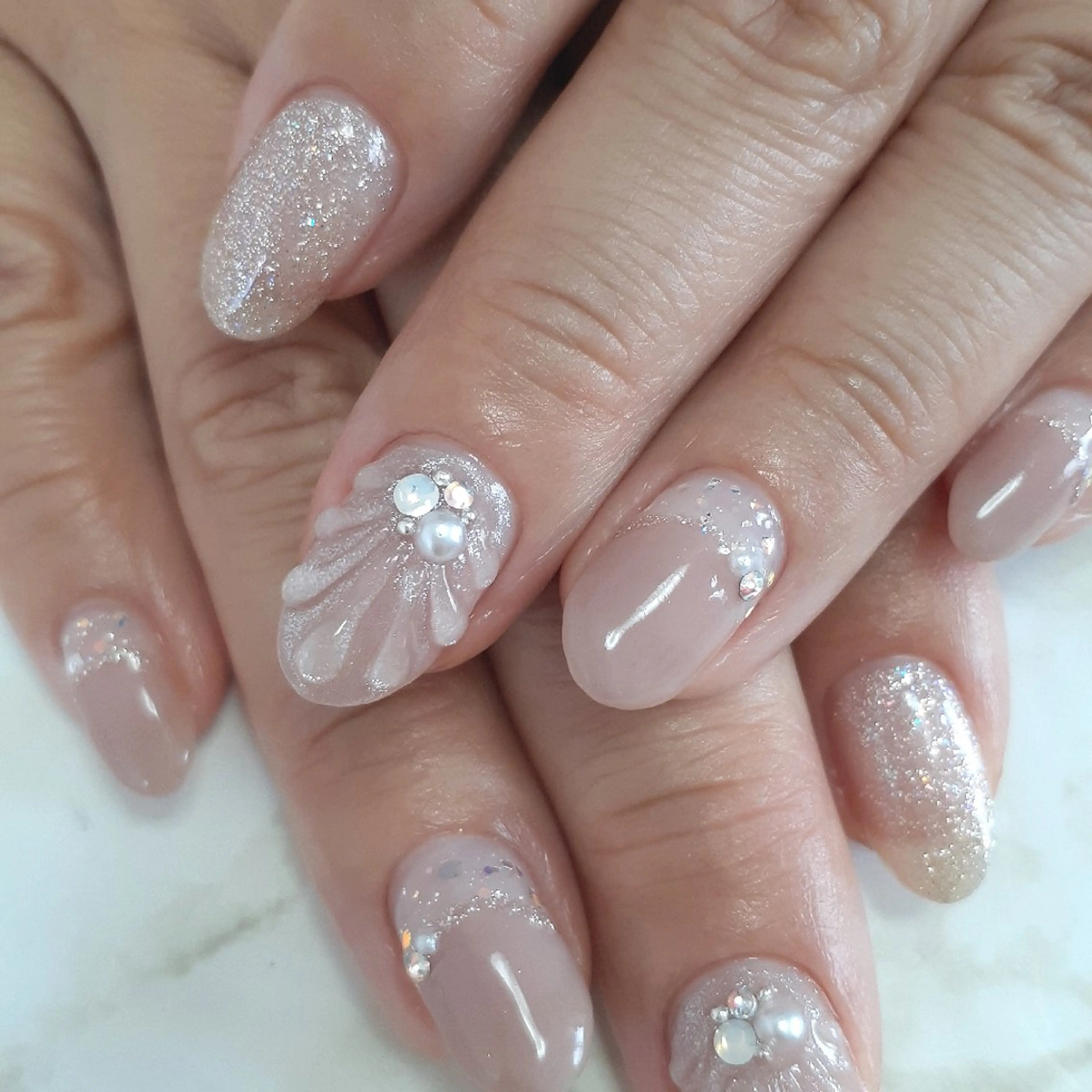 ネイル ハンドネイル 池元 真由美のネイルデザイン