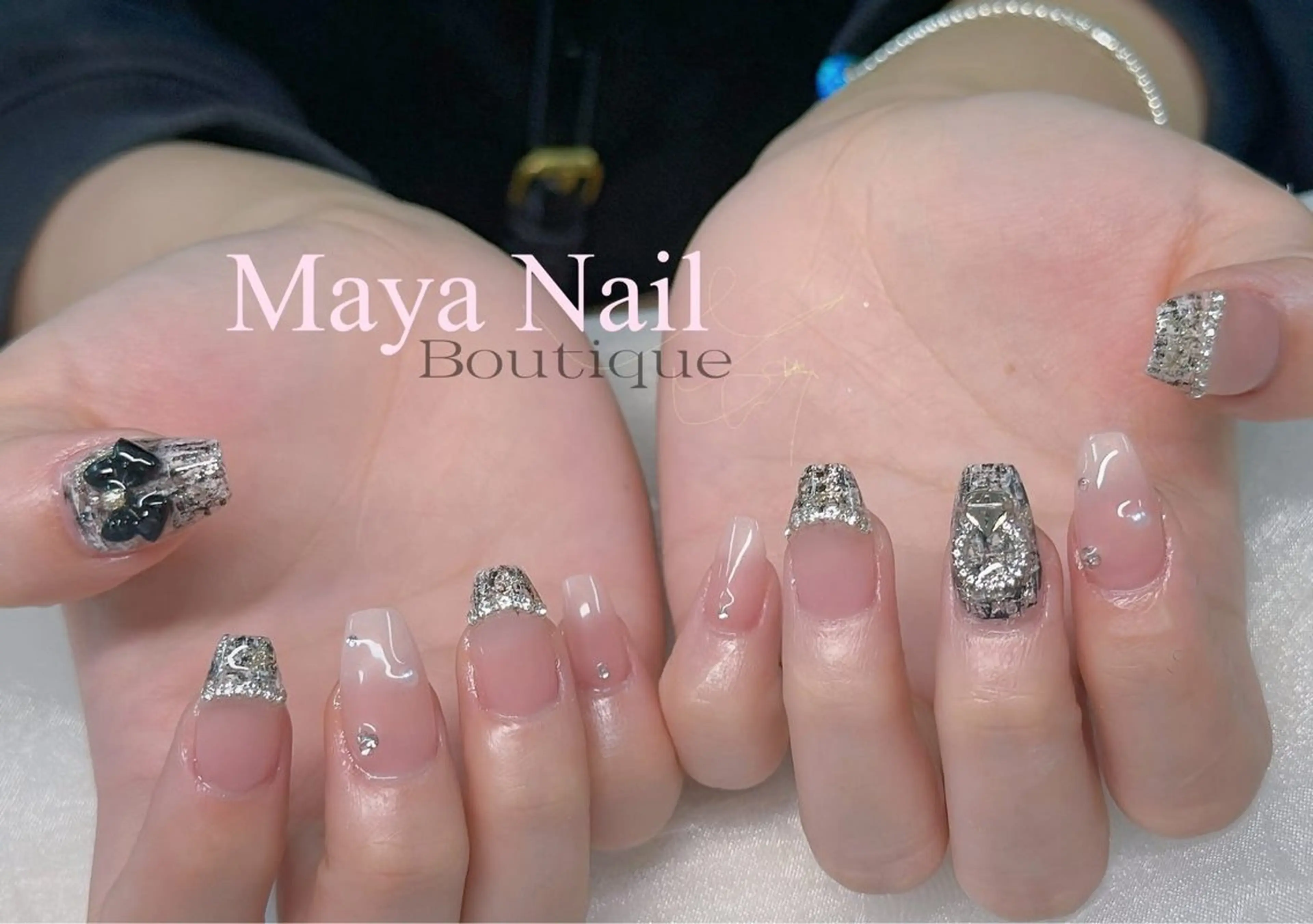 ネイル ストーンネイル Maya nail所属・小田 マヤ Maya nailのネイルデザイン