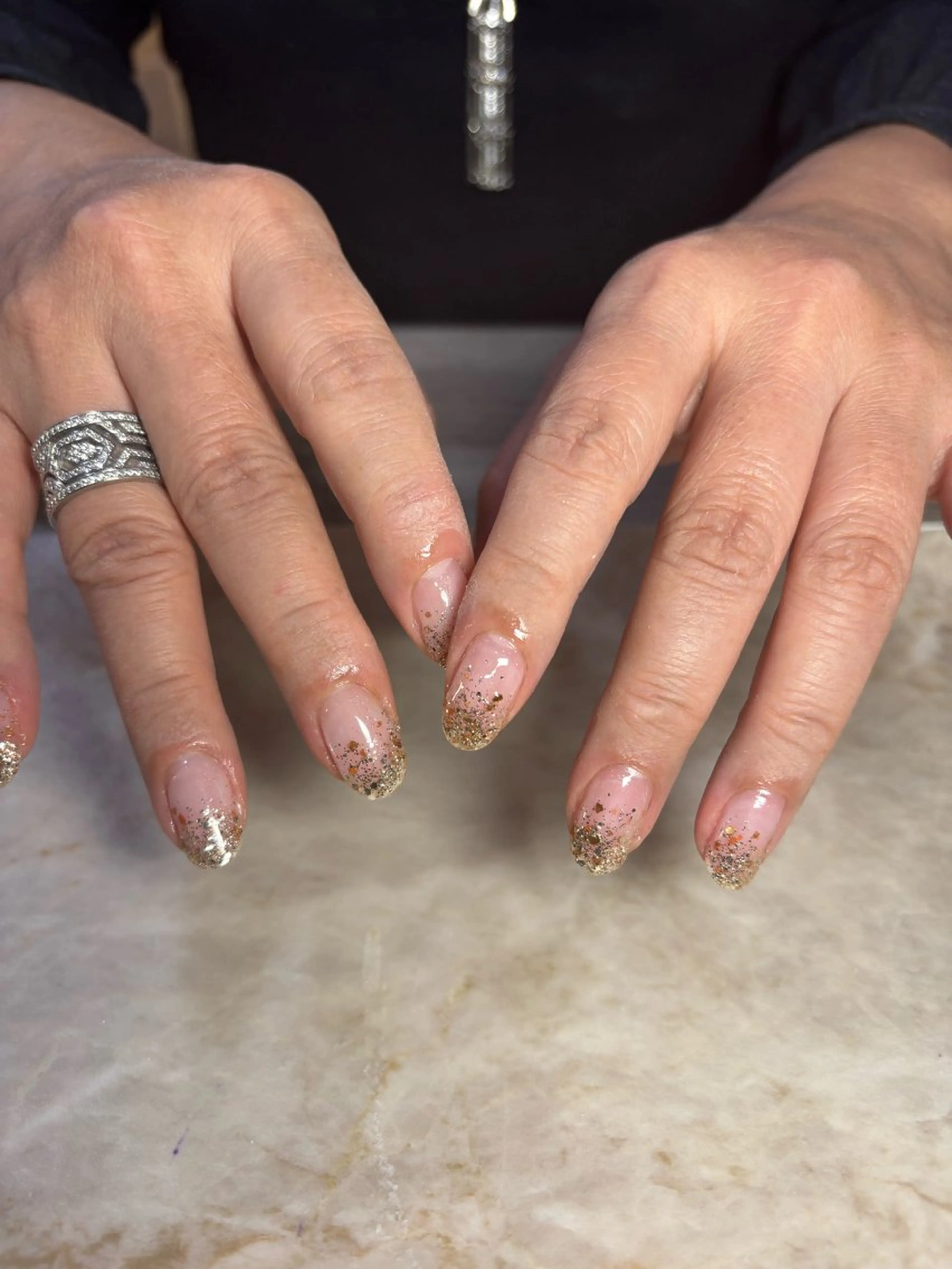 ネイル グラデーション ラメ(グリッター) ラメグラデーション 染谷 凜のネイルデザイン