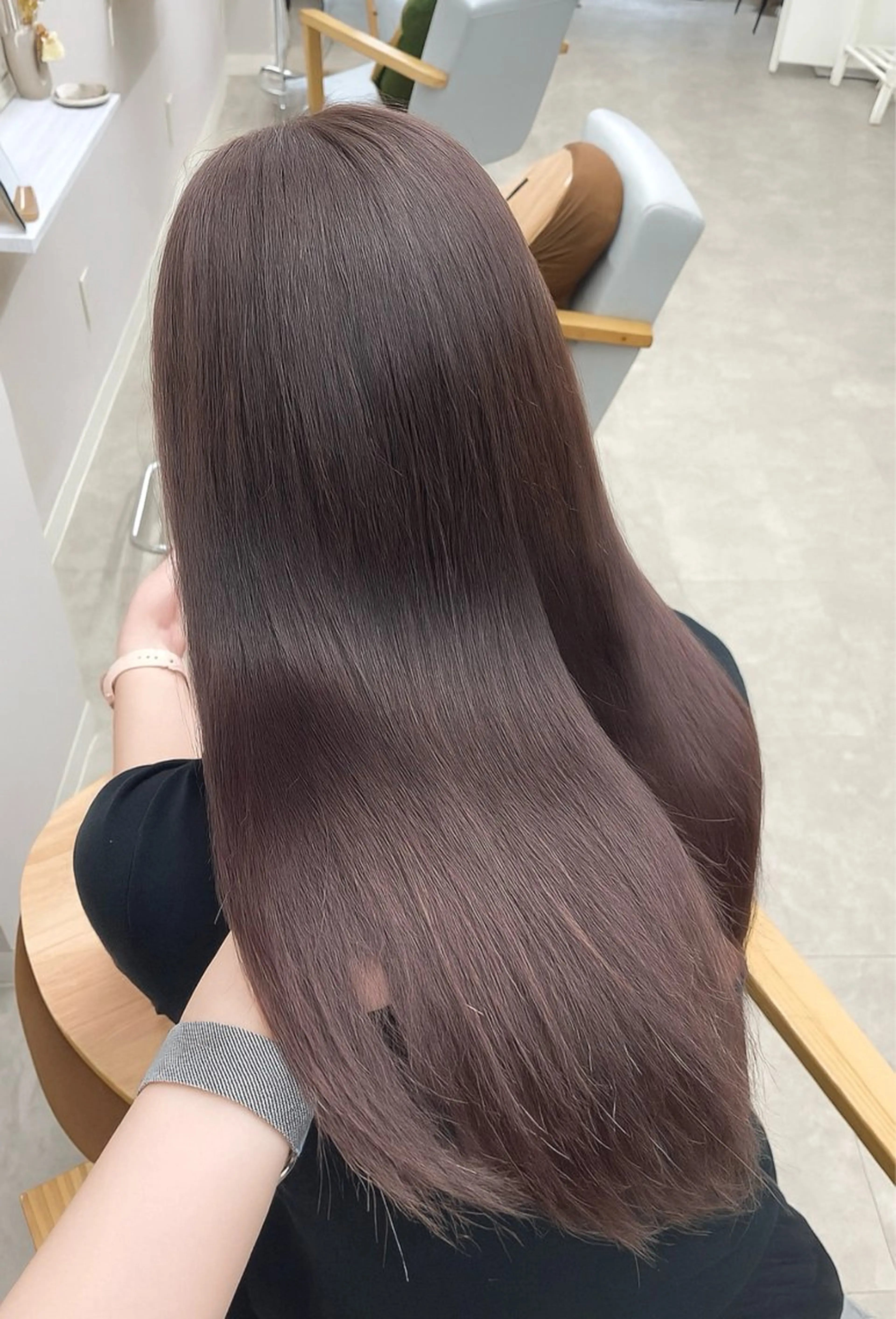 セミロング カラー グレージュ ラベンダーカラー ラベンダーグレージュ ラベンダーグレー 髪質改善 ヘアカラー トリートメント luna所属・《luna》 ayaneのヘアスタイル