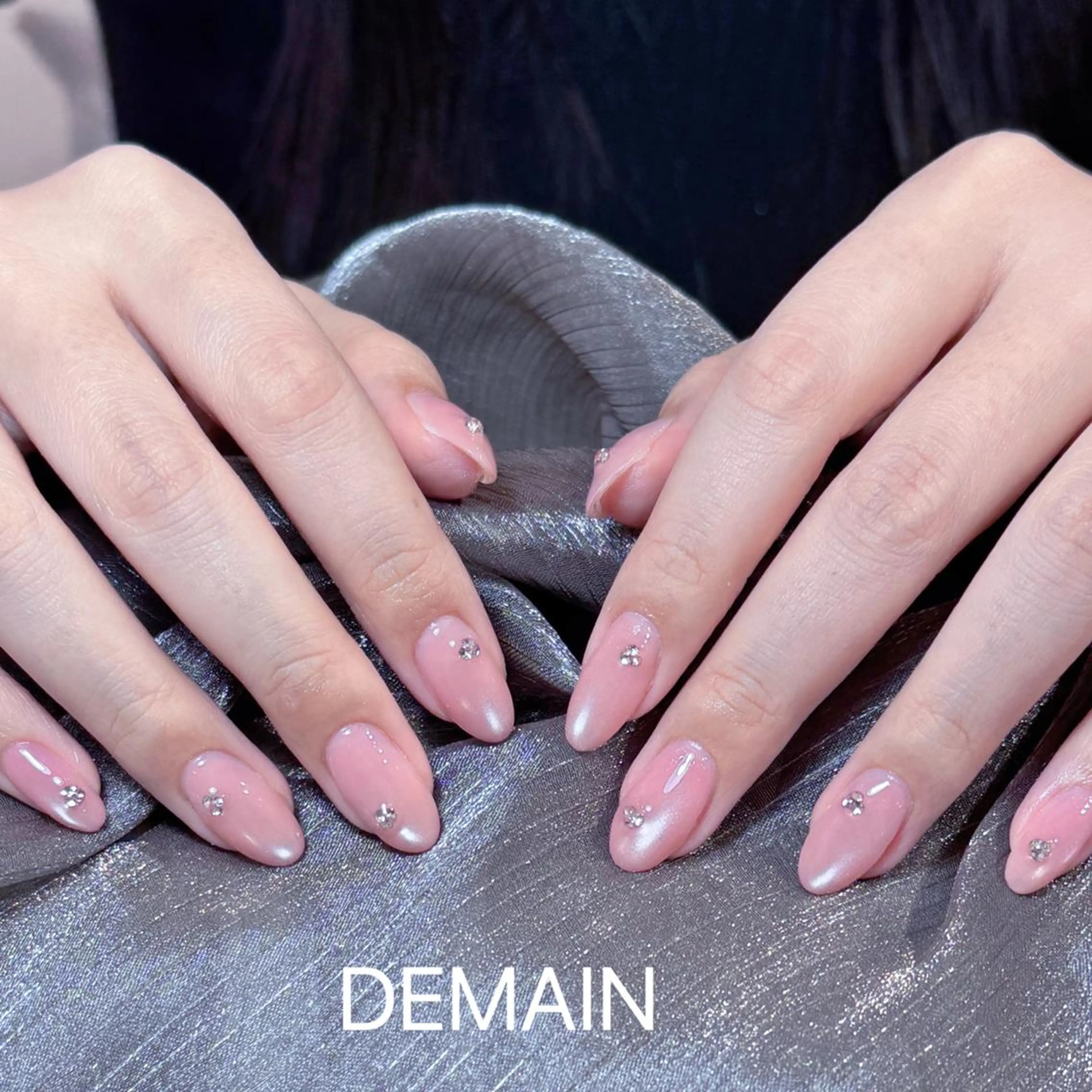 ネイル ハンドネイル ハンドケア DEMAIN- ERIのネイルデザイン