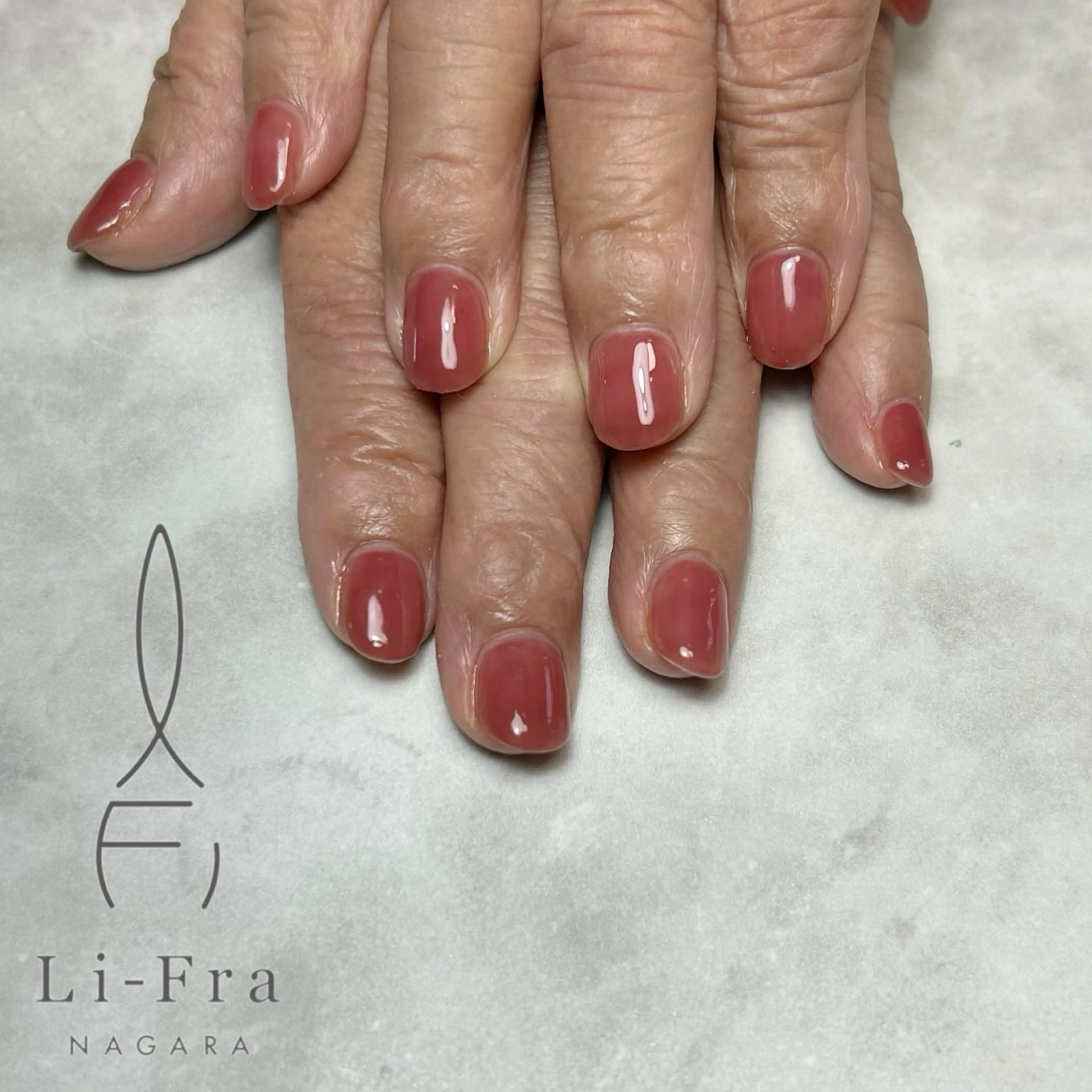 ネイル ハンドネイル lifra MANAKAのネイルデザイン