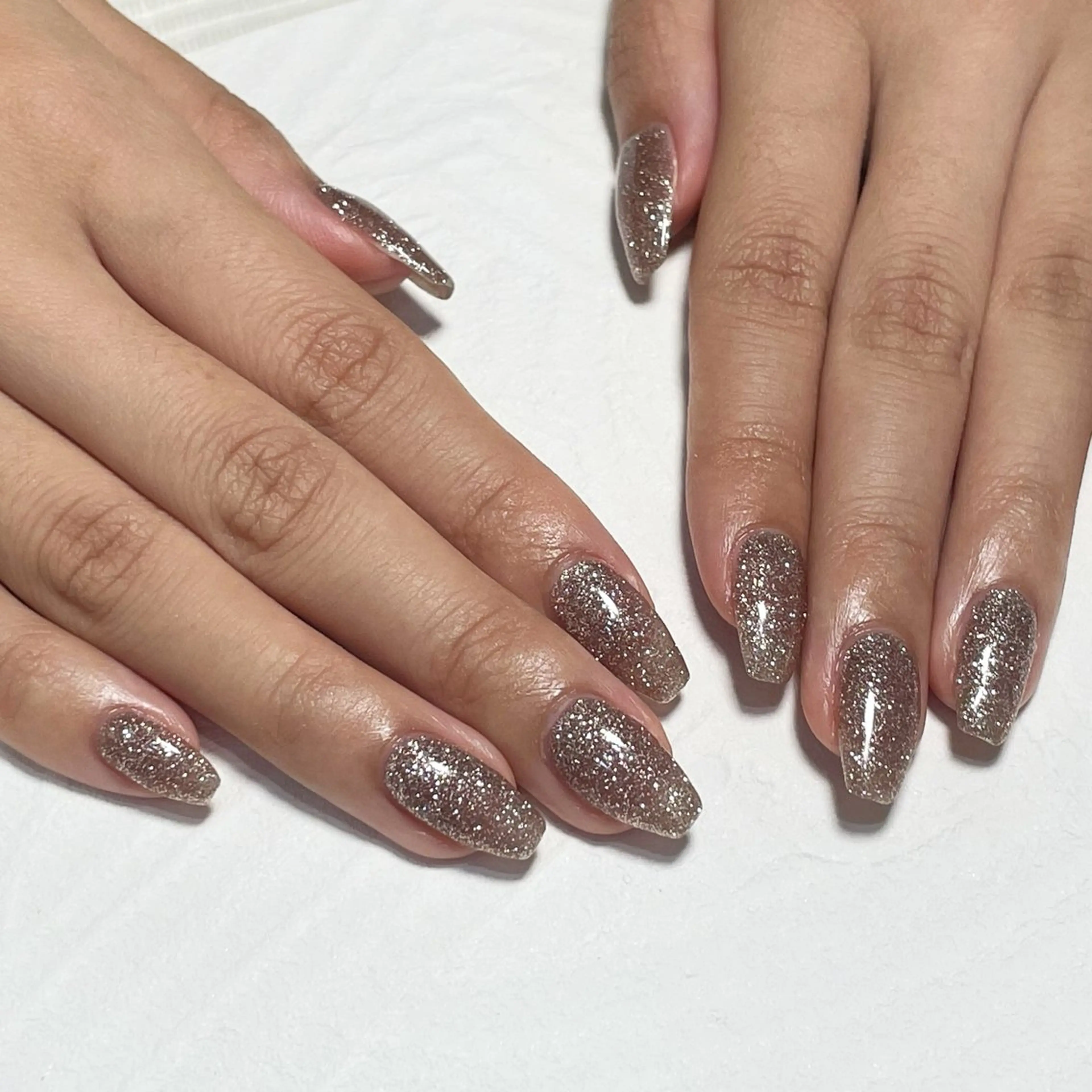 ネイル フラッシュネイル キラキラネイル ワンカラーネイル ハンドネイル ハンドケア Nailist💅 /SONODAのネイルデザイン