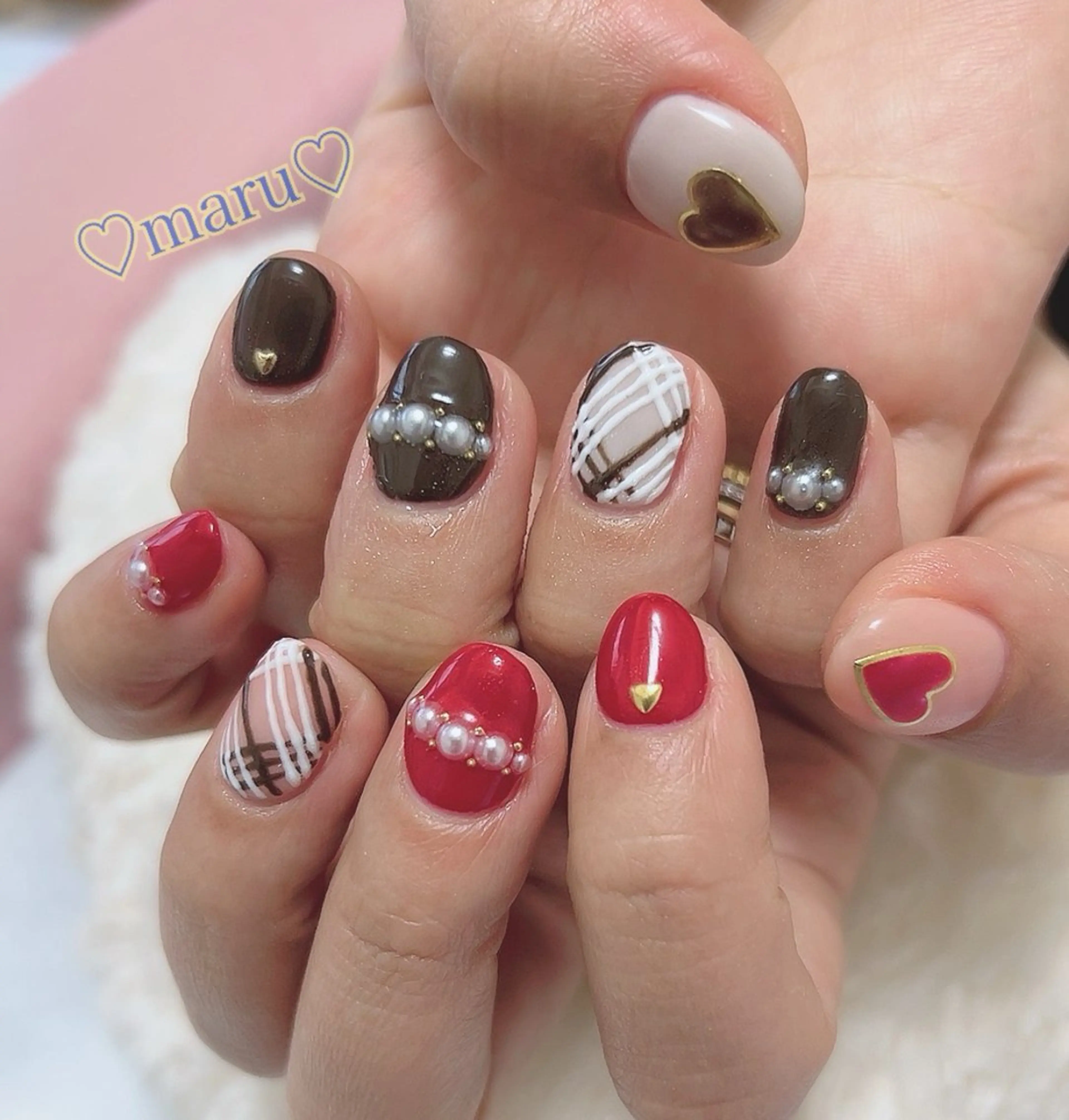 ネイル ハンドネイル フットネイル まるみ ♡のネイルデザイン