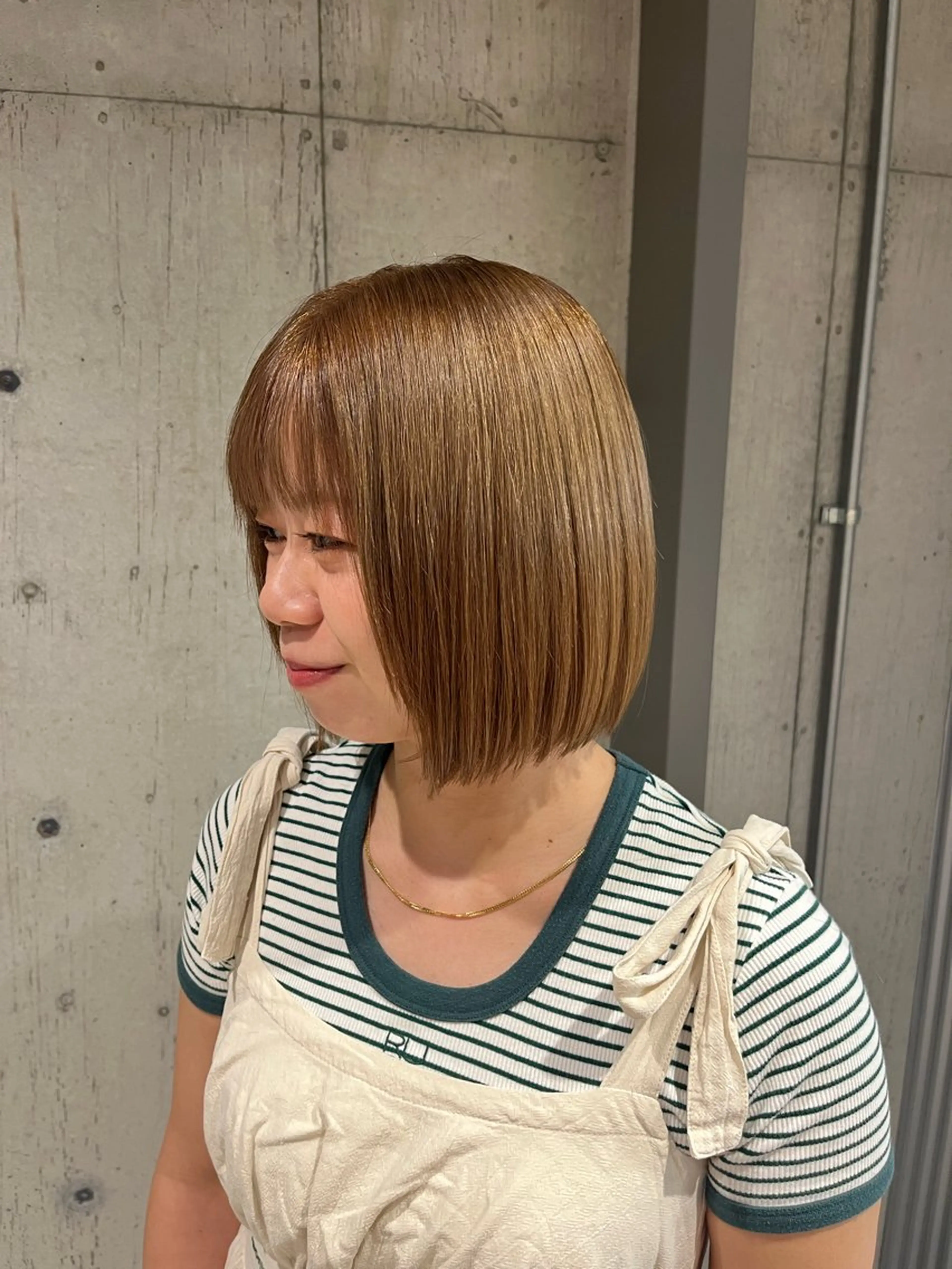 ミディアム カラー ヘアアレンジ カット ヘアカラー トリートメント 透明感カラー・ボブ リクト📸のヘアスタイル