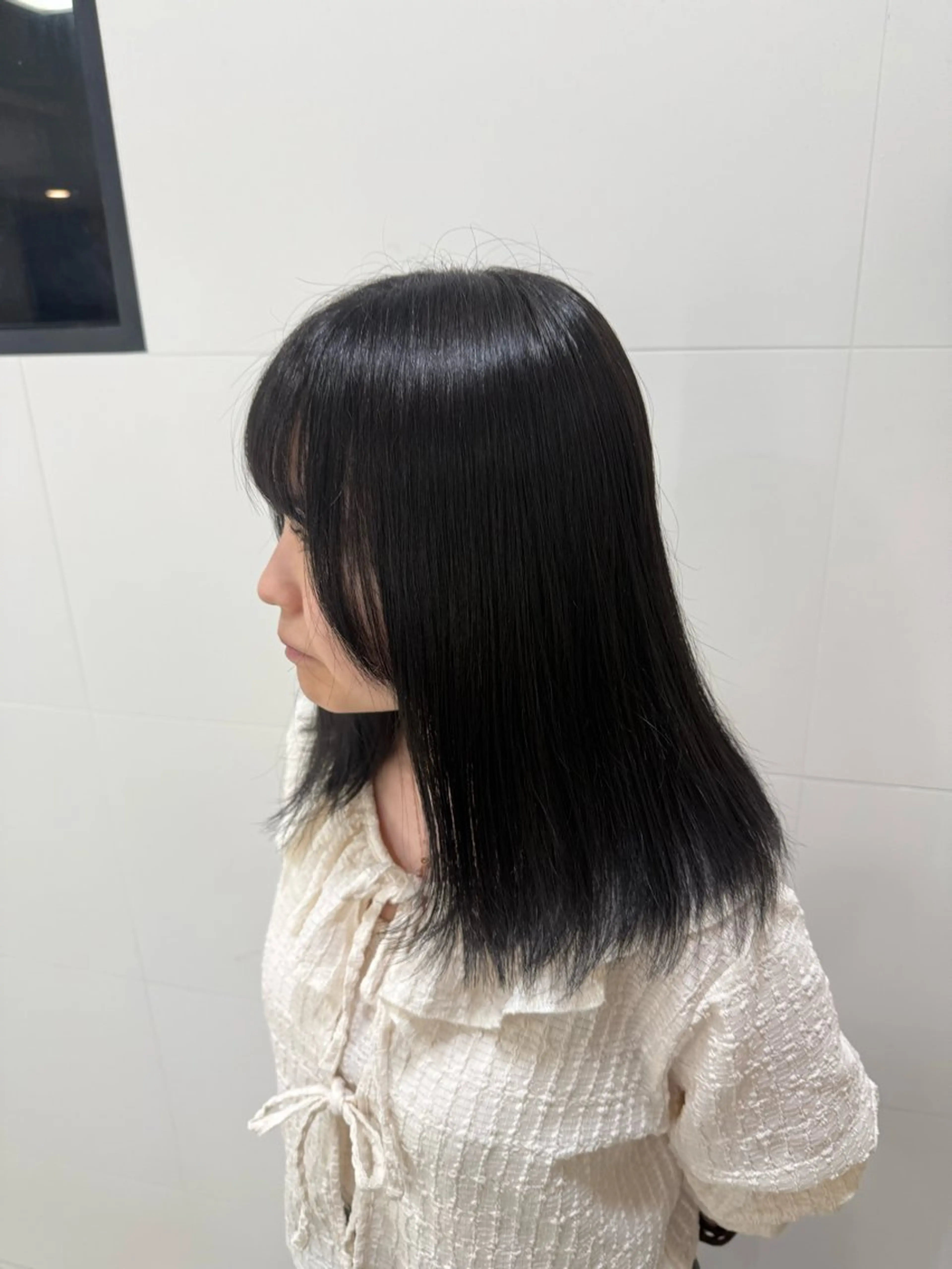 ミディアム カラー 舟戸 心乃のヘアスタイル