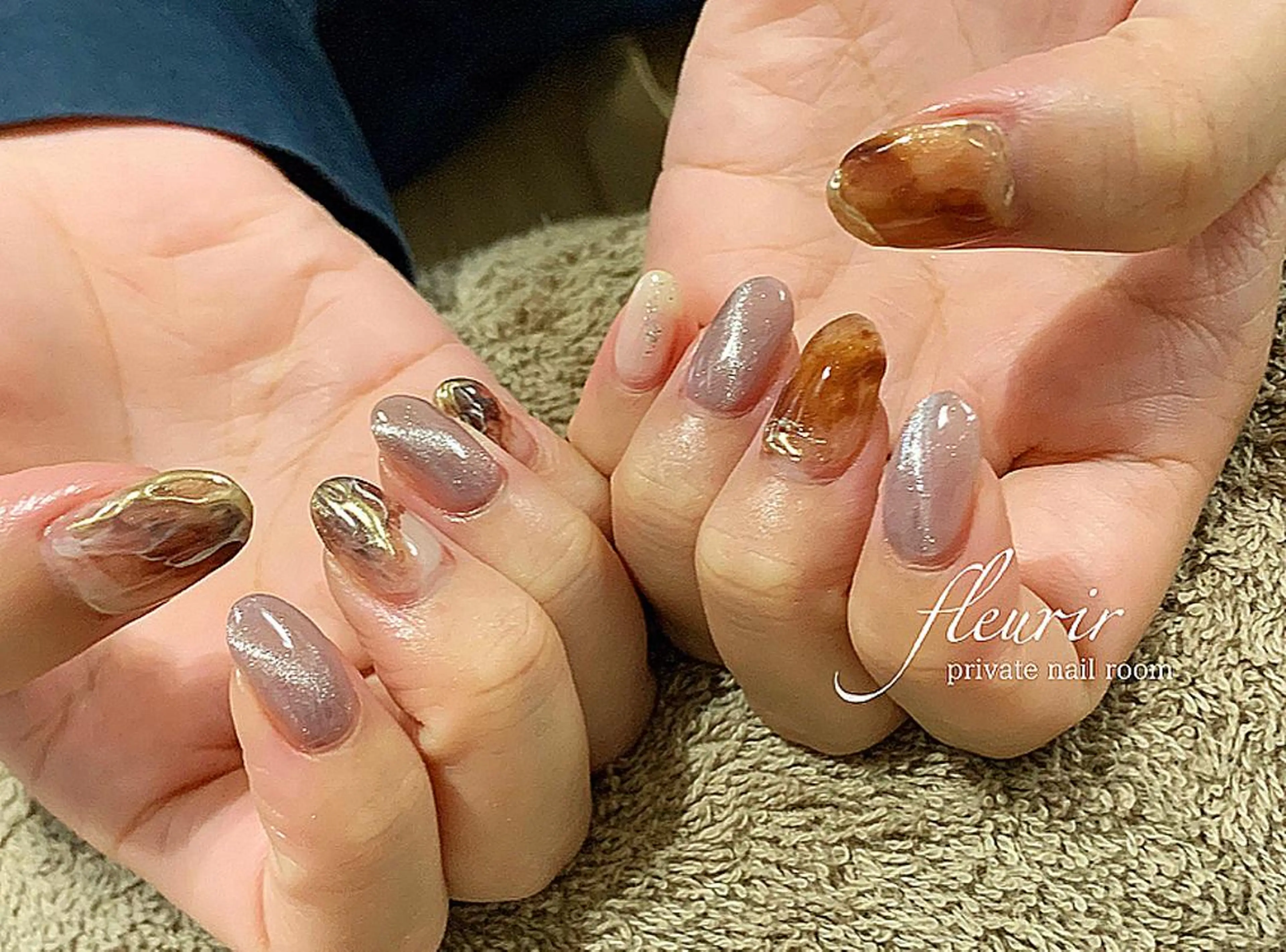 ネイル 長さ出し グリーン 持ち込み ニュアンスネイル ピンク フルリール 【プライベートサロンのネイルデザイン