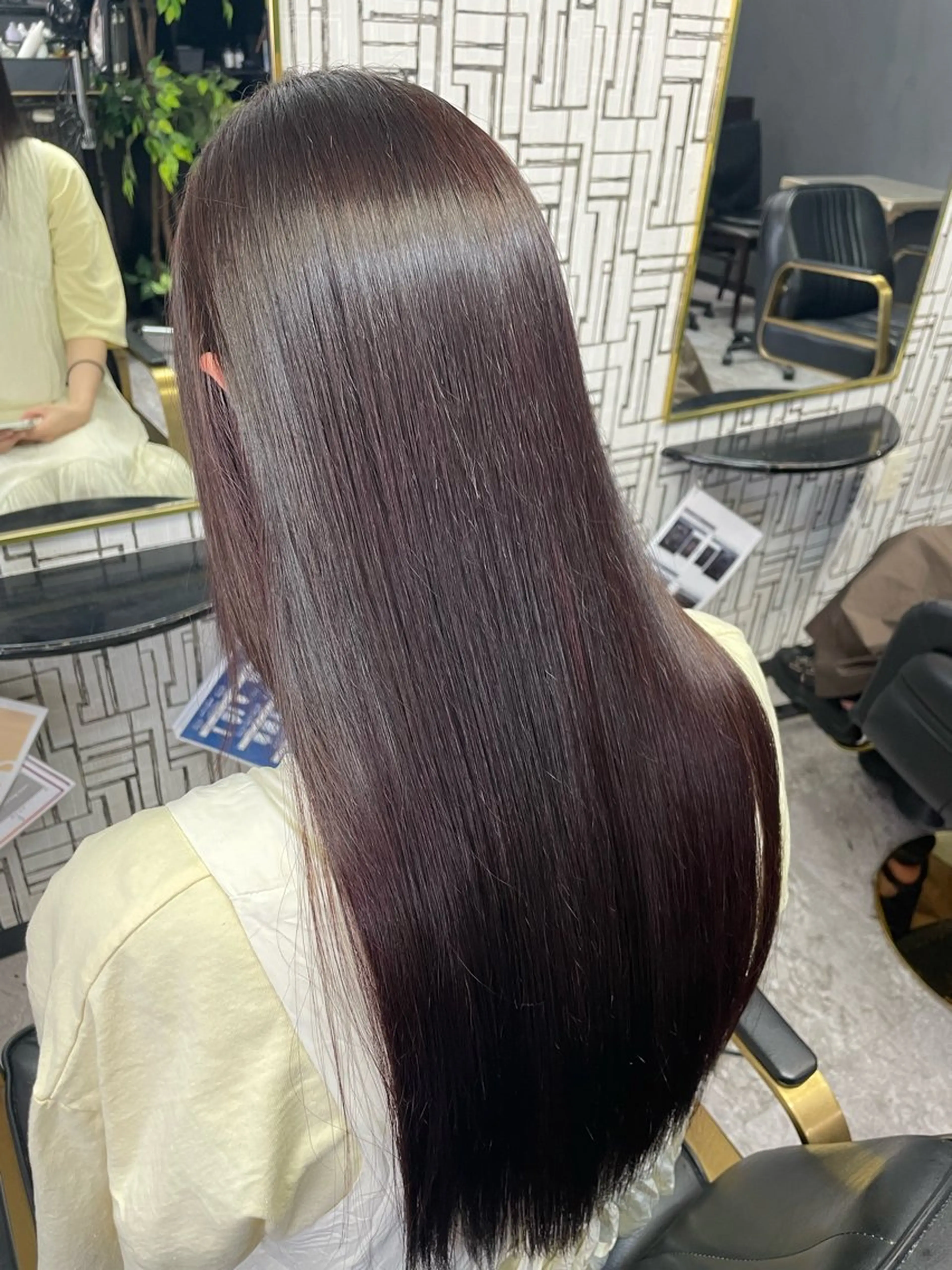 ロング カット 縮毛矯正 トリートメント 篠原 侑作のヘアスタイル