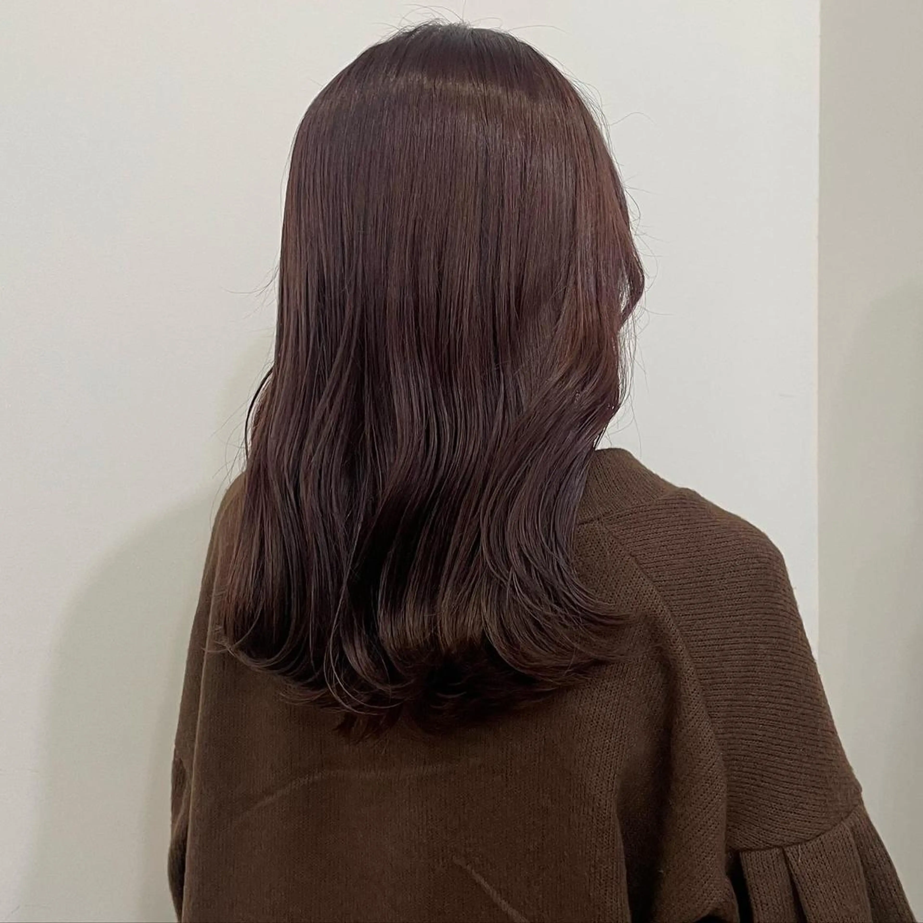 ミディアム astar所属・kotono🪿 透明感カラーのヘアスタイル