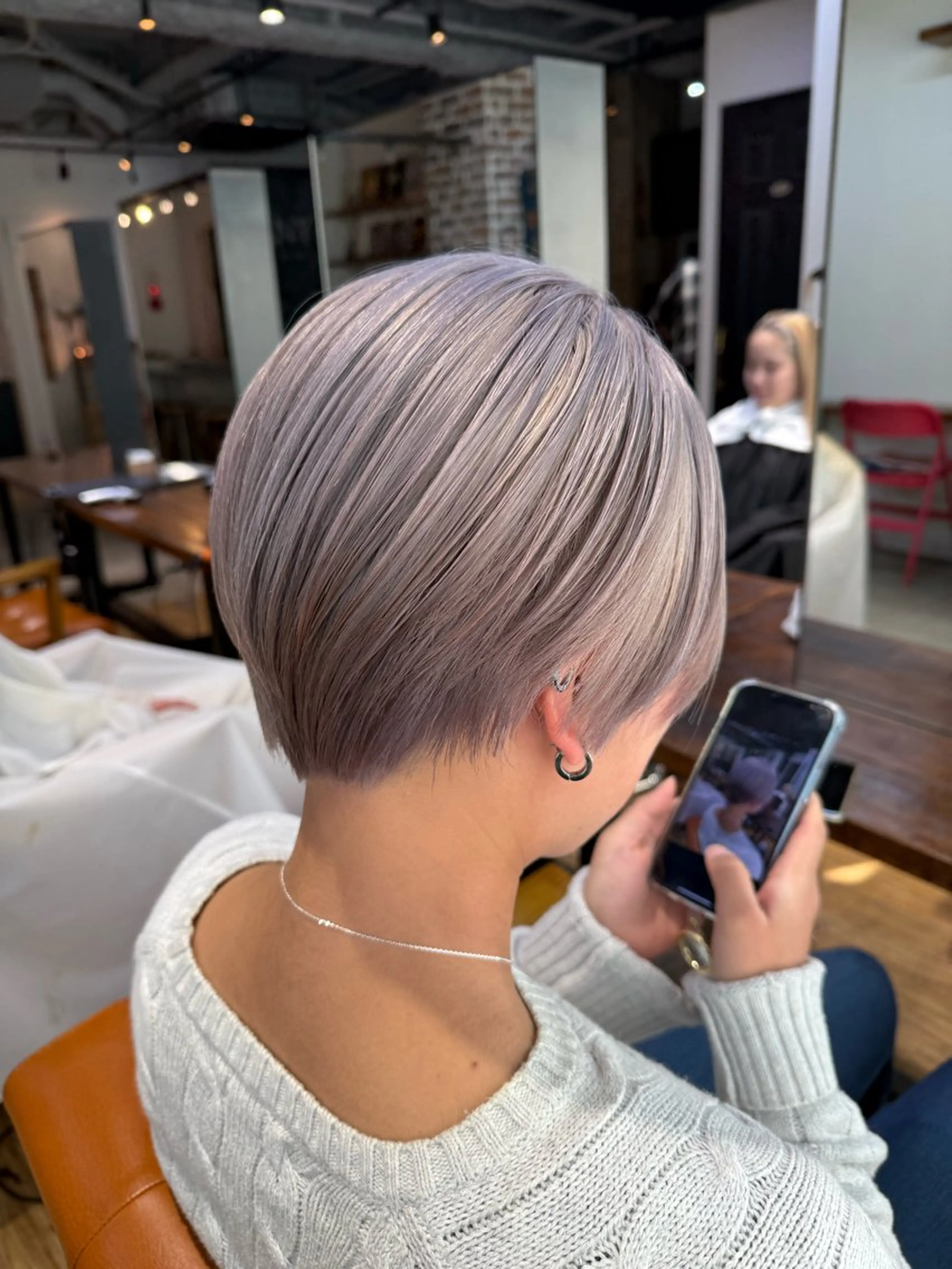 ショート ヘアカラー トリートメント レイヤーカット🫧／ ブリーチ✨TOWAのヘアスタイル
